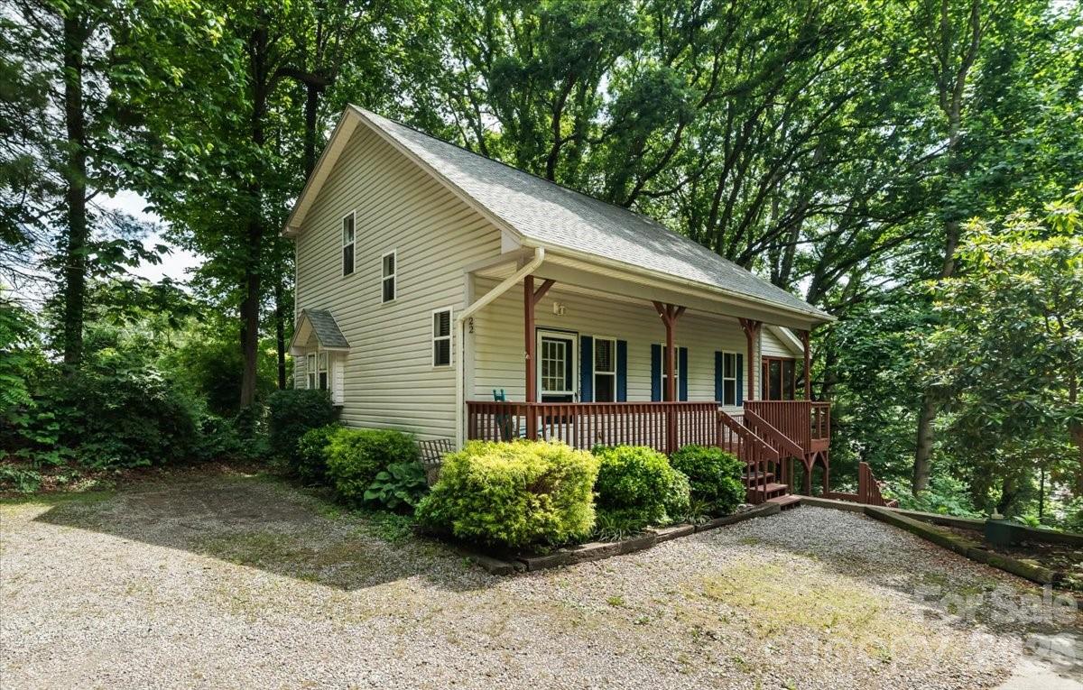 122 Arnold Heights Property Photo 1