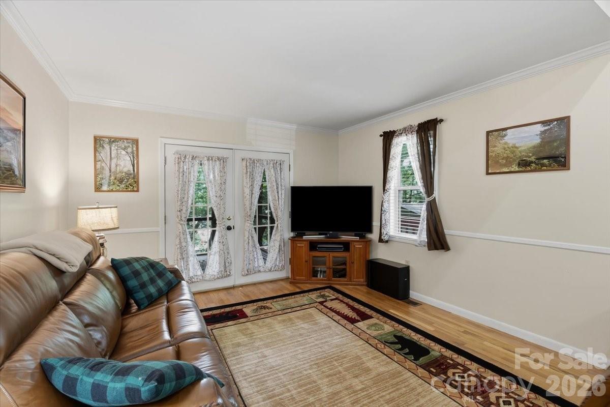122 Arnold Heights Property Photo 8