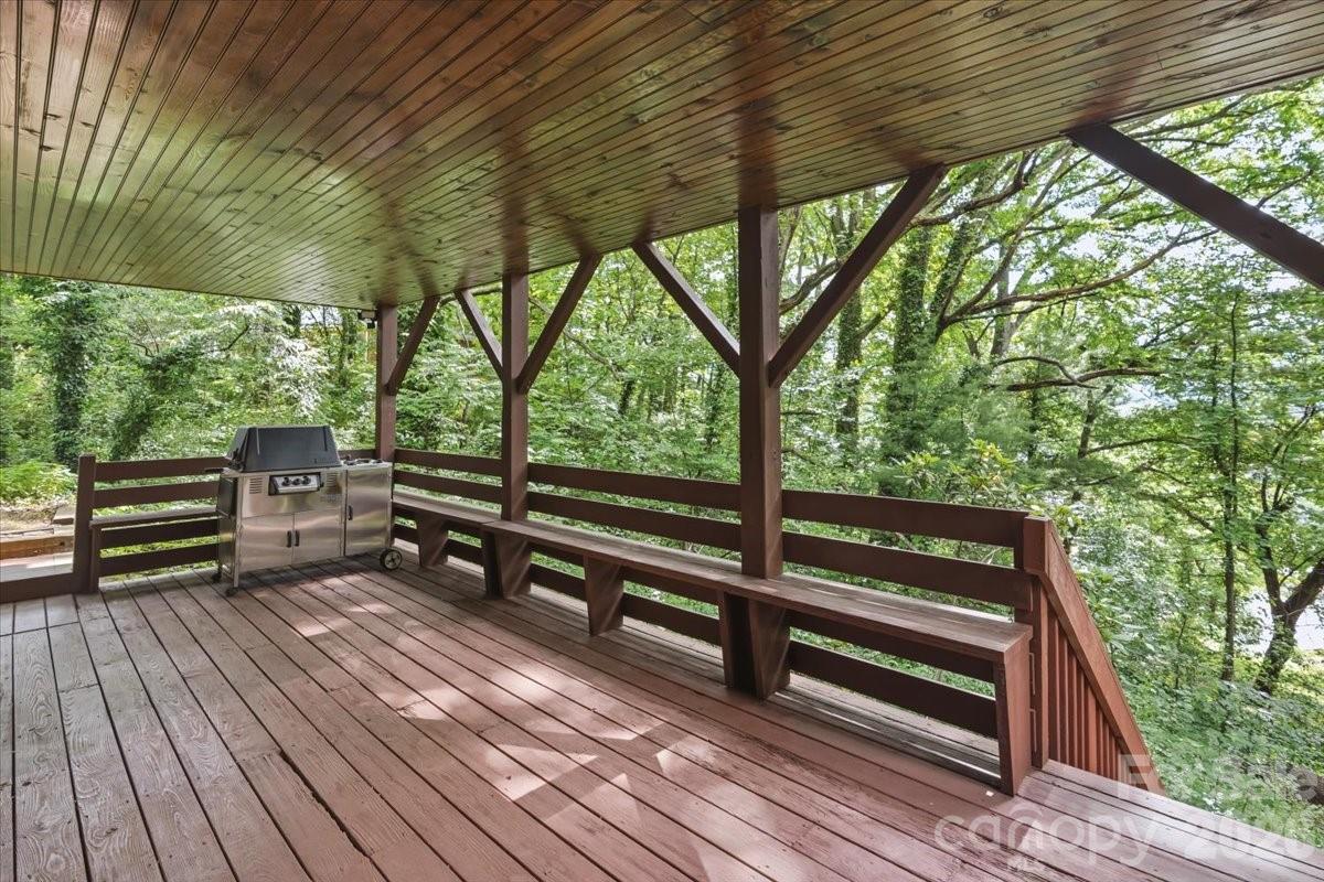 122 Arnold Heights Property Photo 31