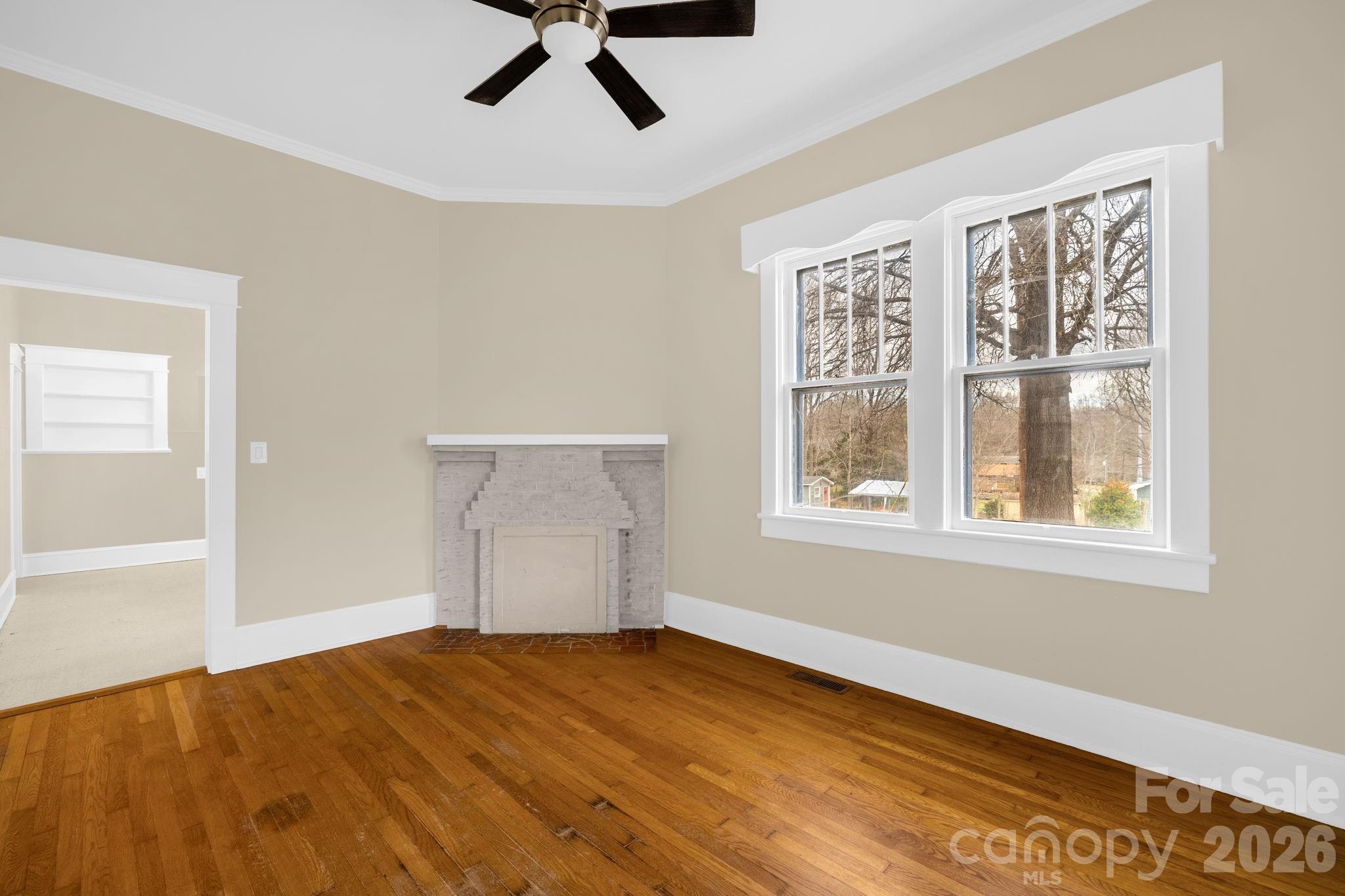 1820 S Park Drive Property Photo 12