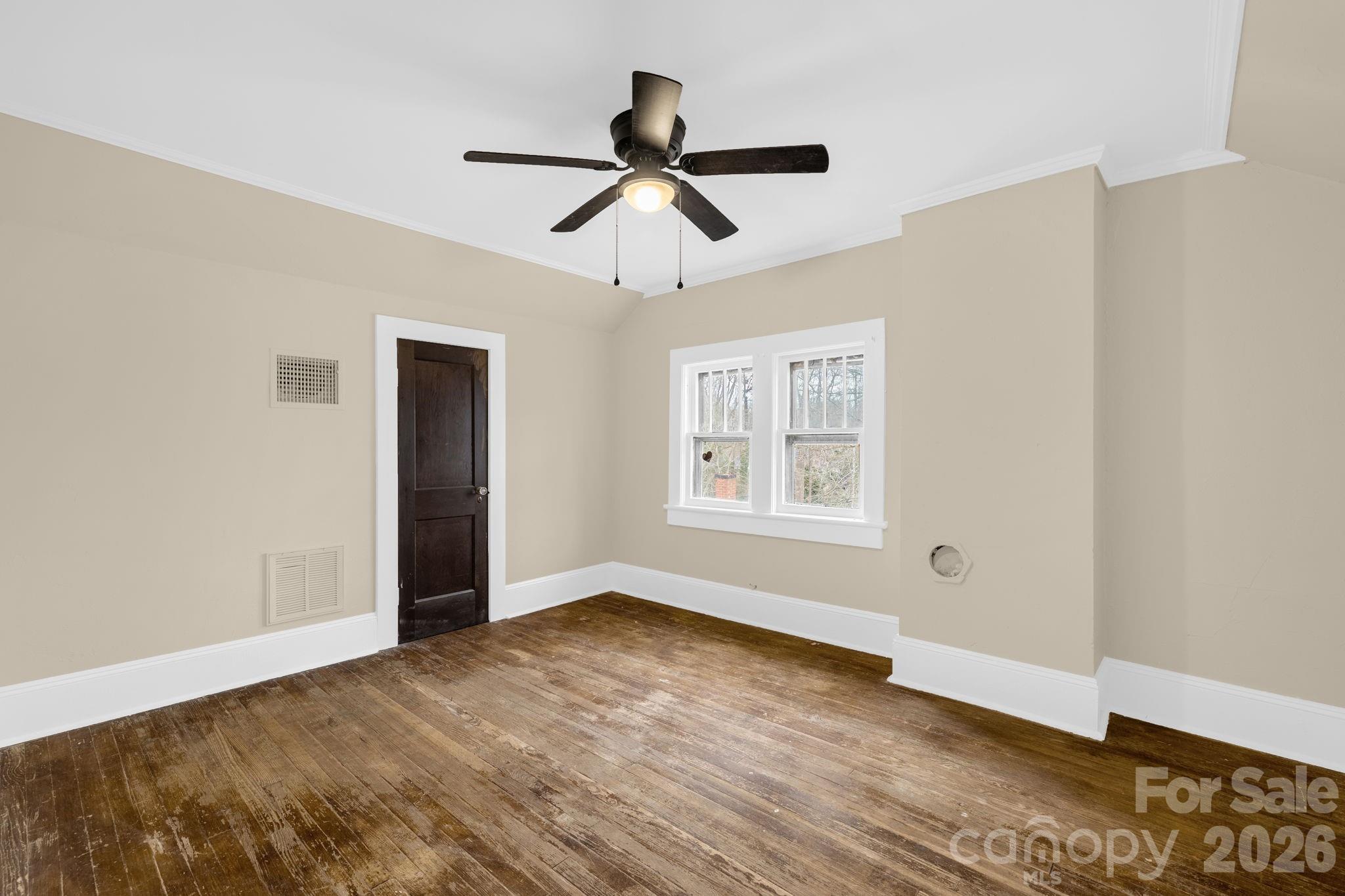 1820 S Park Drive Property Photo 27