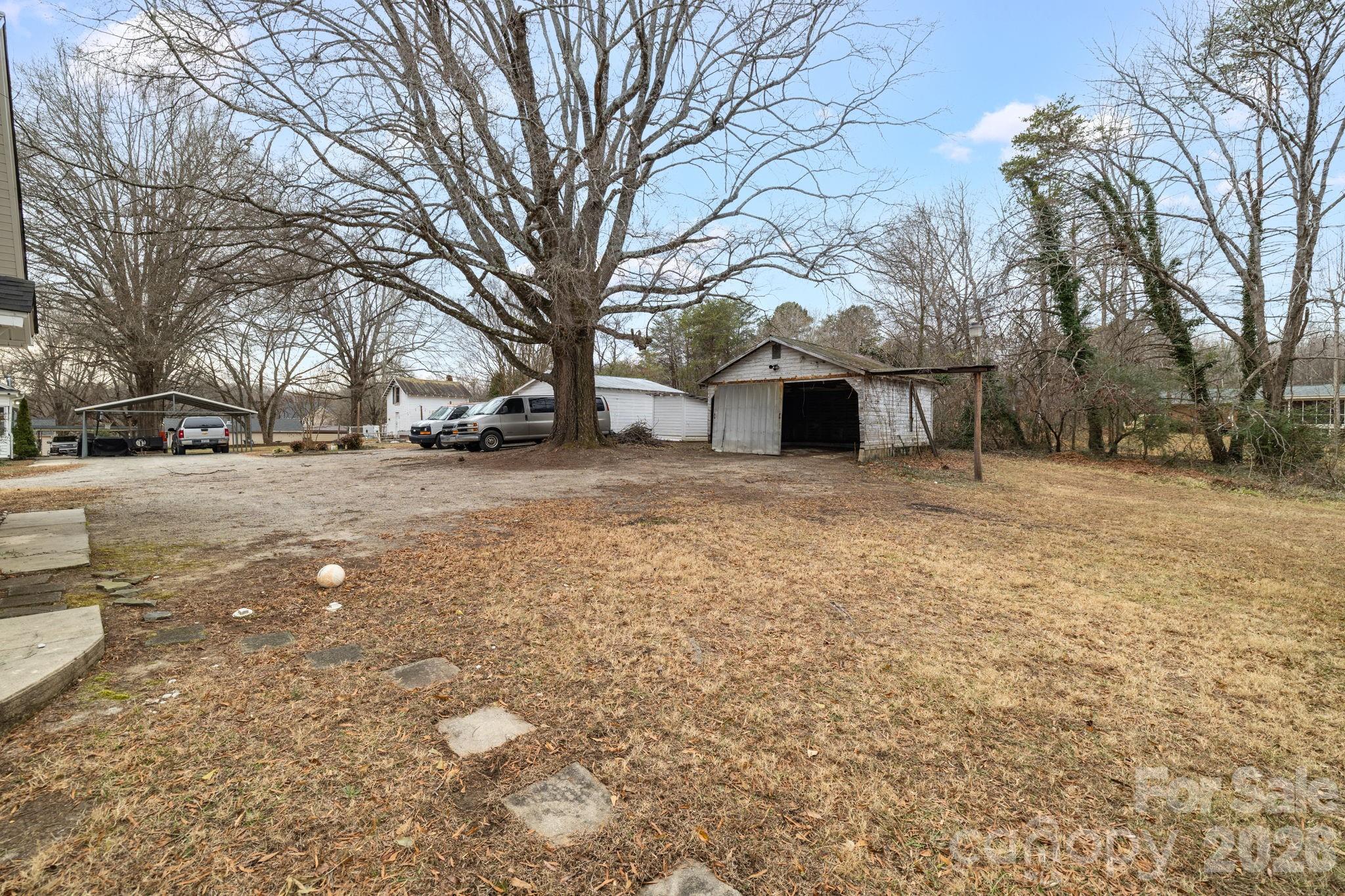 1820 S Park Drive Property Photo 35