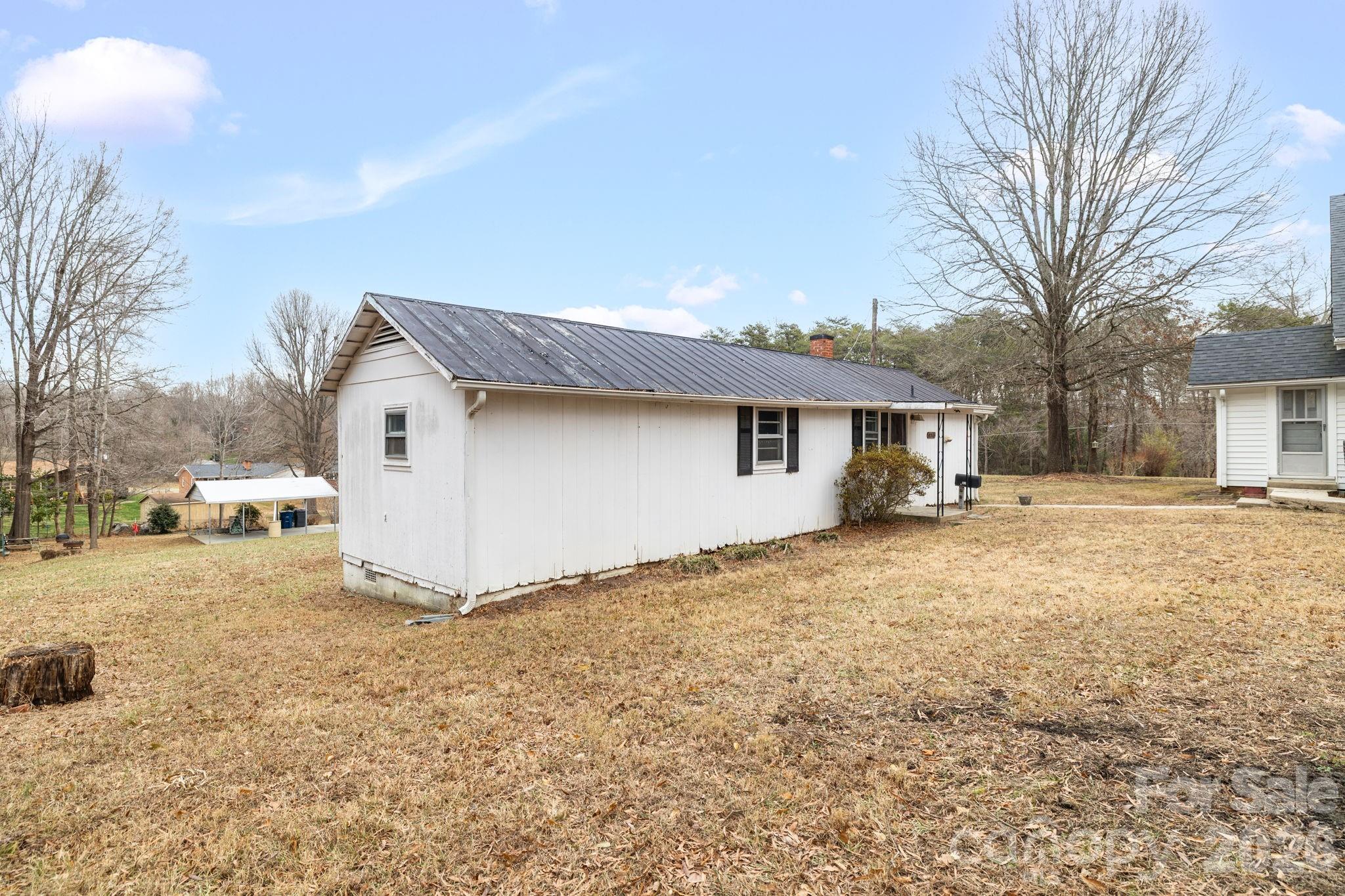 1820 S Park Drive Property Photo 37