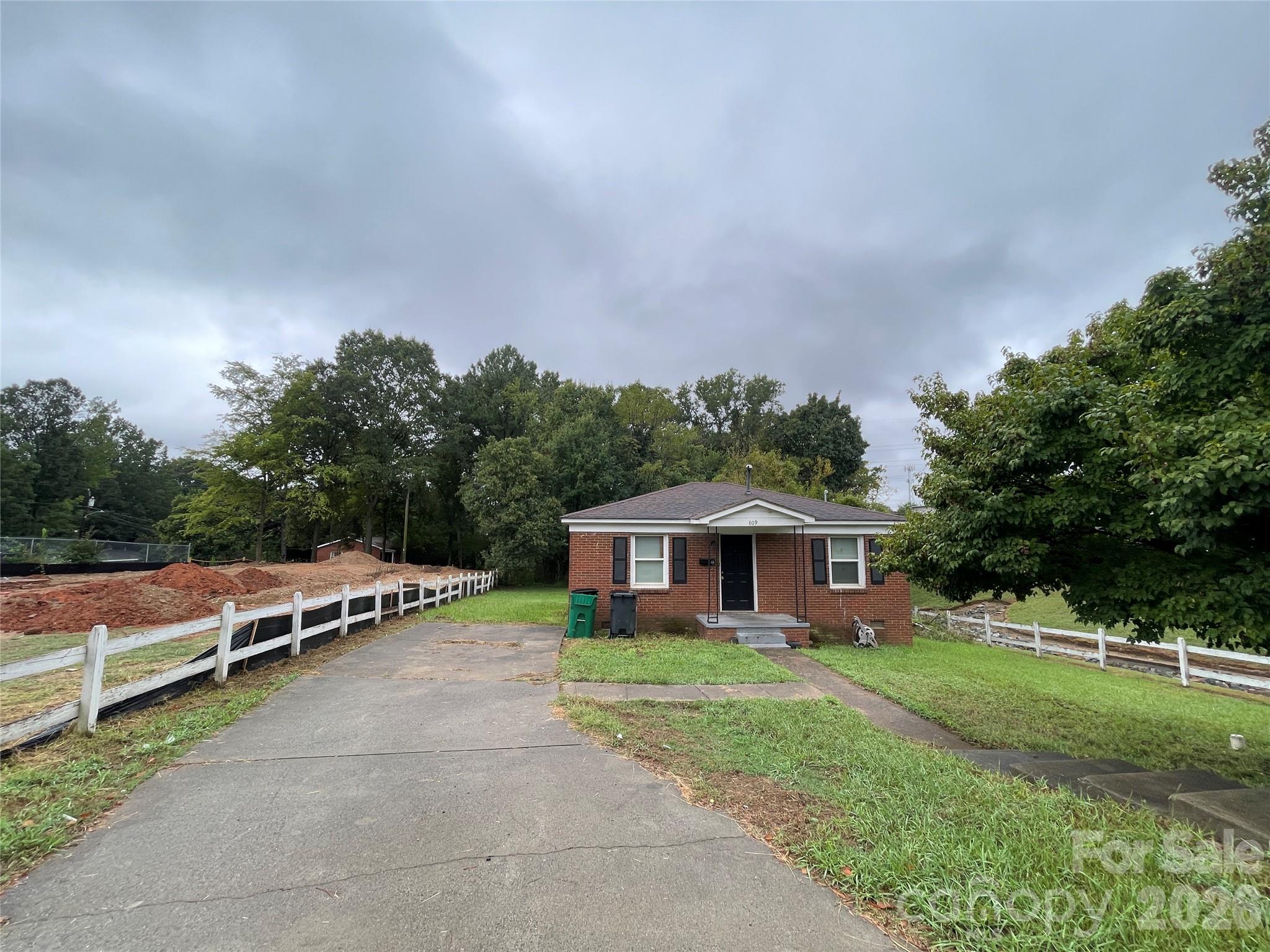 809 Norris Avenue Property Photo 1