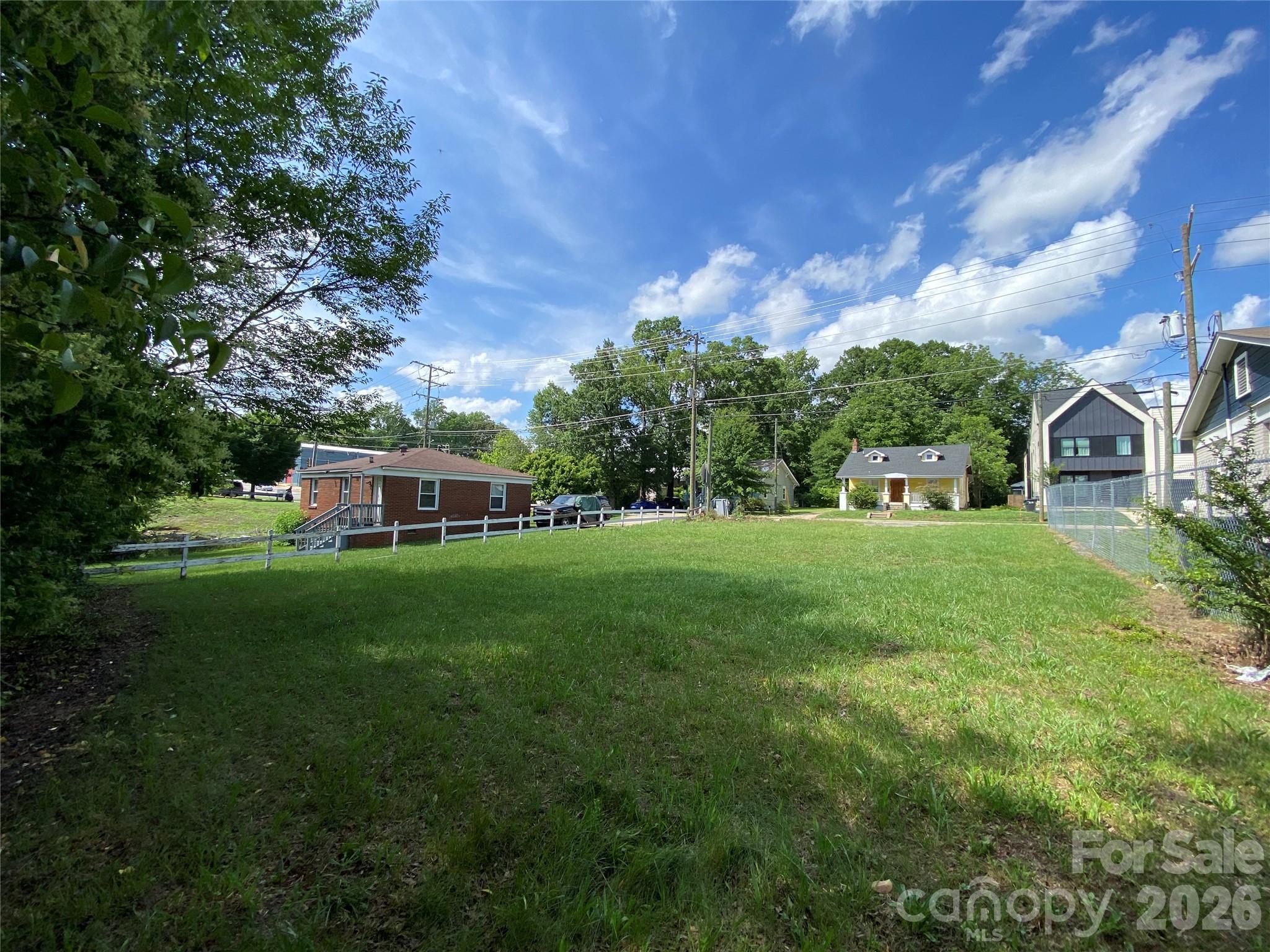 809 Norris Avenue Property Photo 4