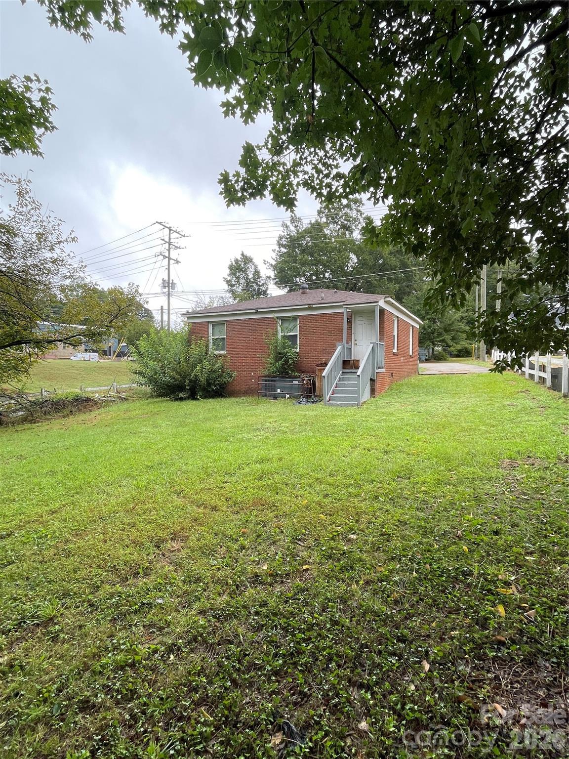 809 Norris Avenue Property Photo 5