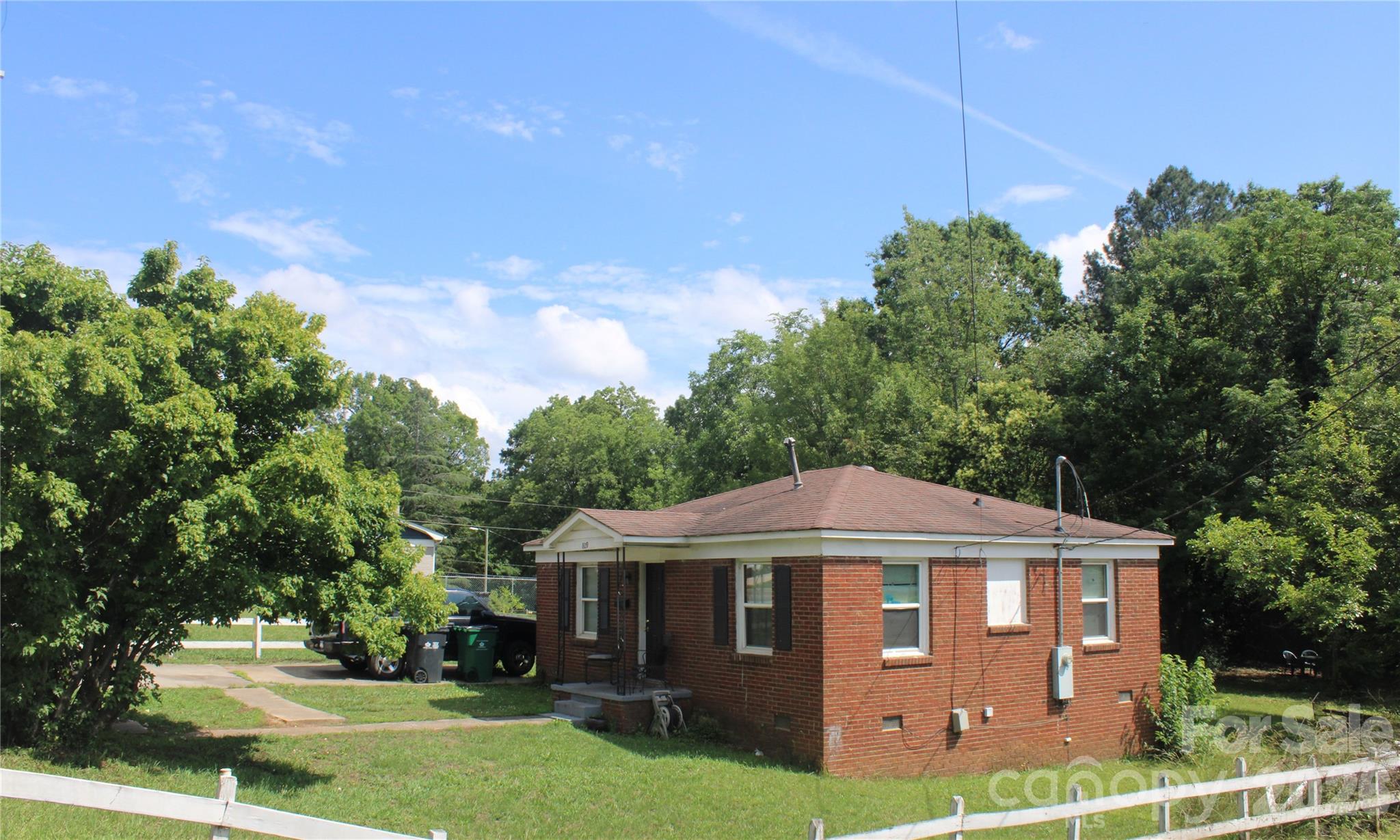 809 Norris Avenue Property Photo 7