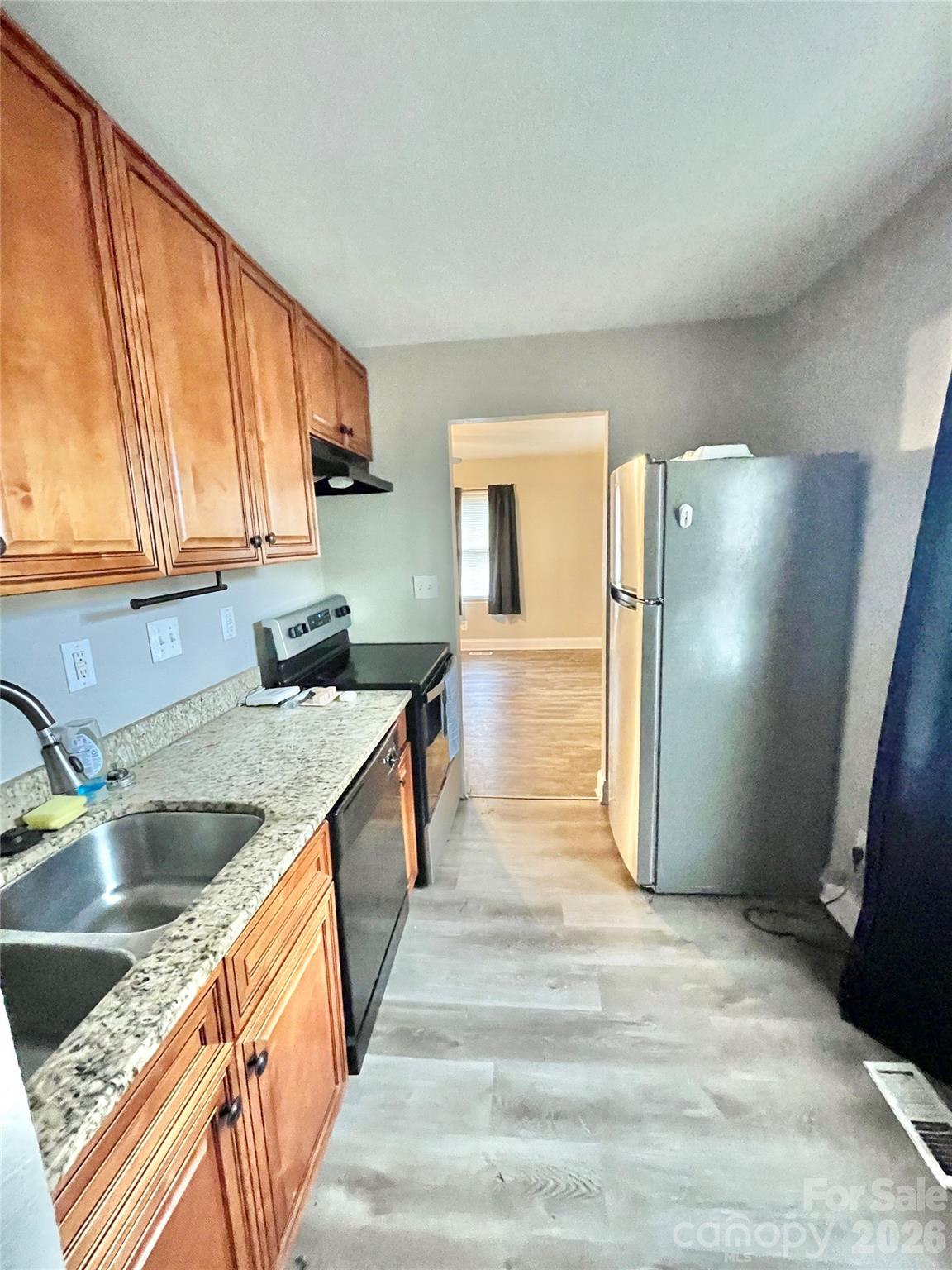 809 Norris Avenue Property Photo 8