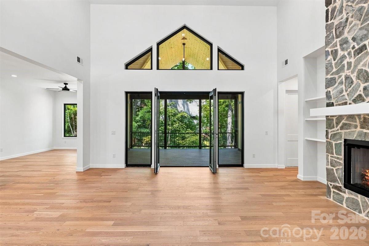 69 Village Pointe Lane Property Photo 7