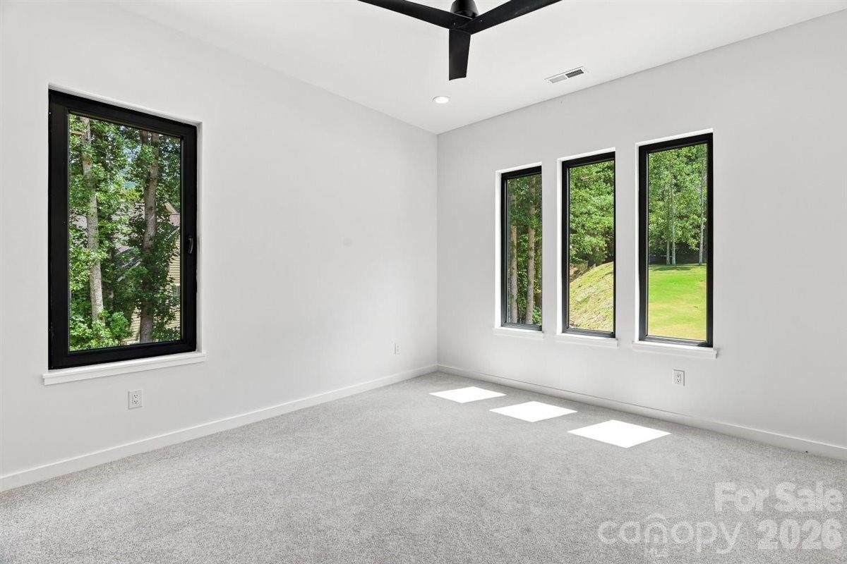69 Village Pointe Lane Property Photo 19