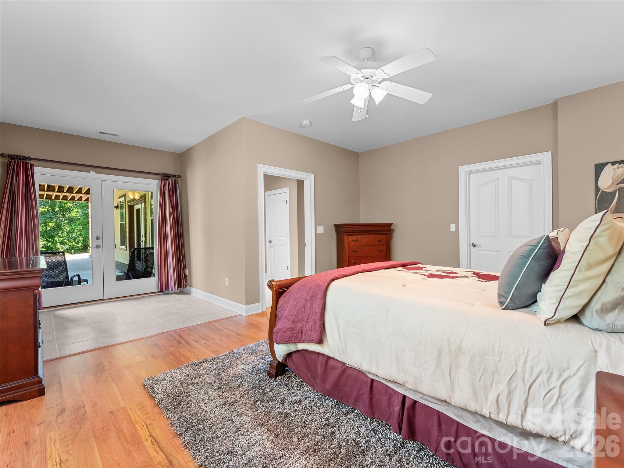 25 Linden Turn Property Photo 35