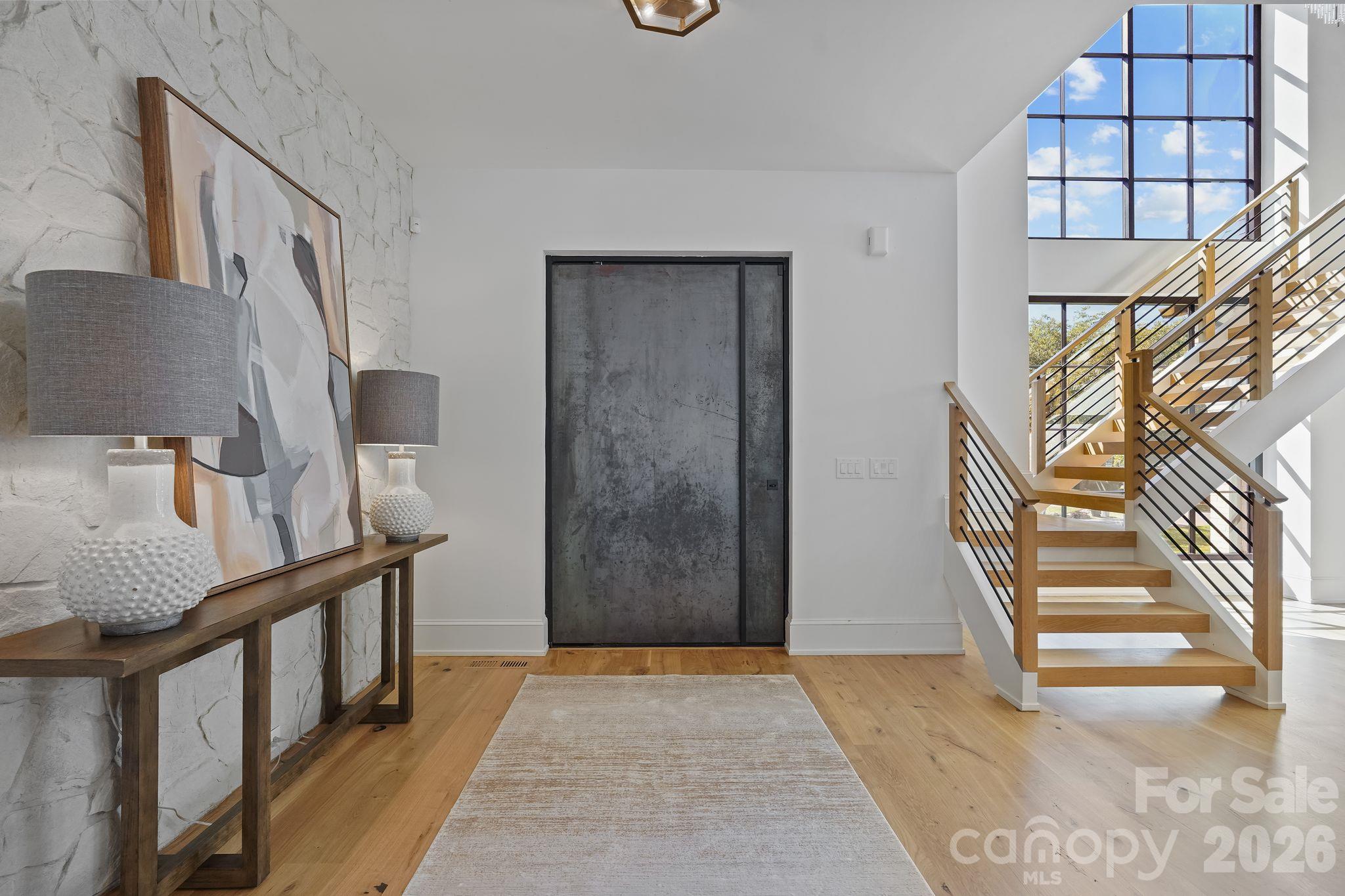 20218 Rainbow Circle Property Photo 4