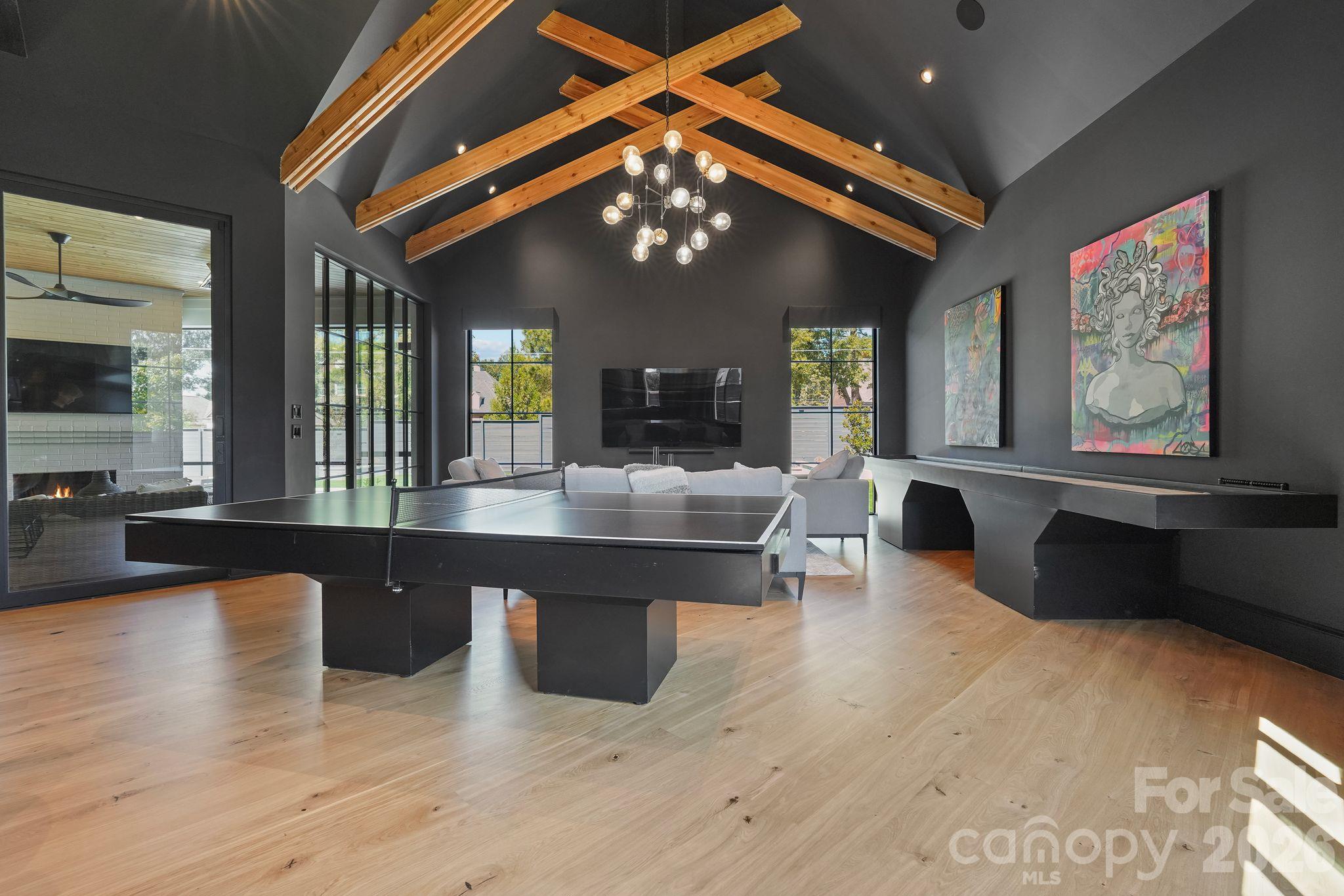20218 Rainbow Circle Property Photo 17
