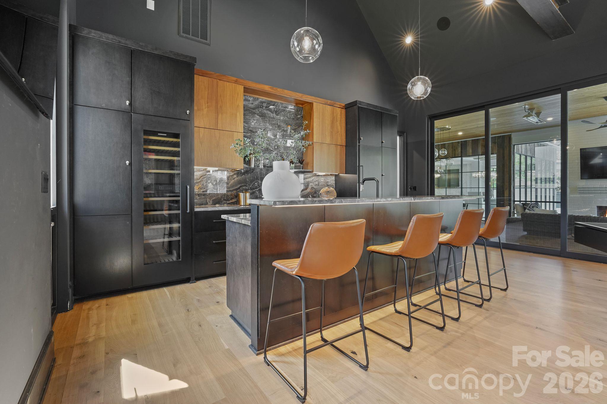 20218 Rainbow Circle Property Photo 18