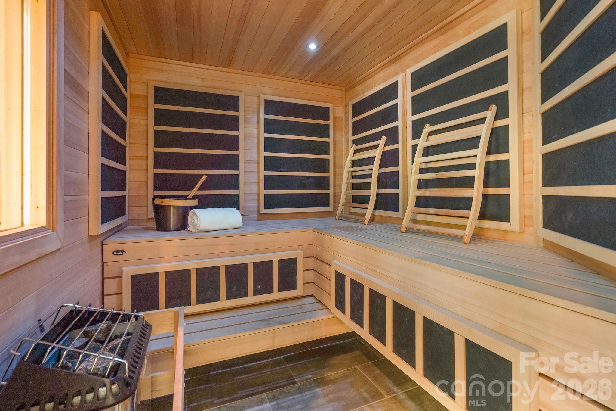 20218 Rainbow Circle Property Photo 21