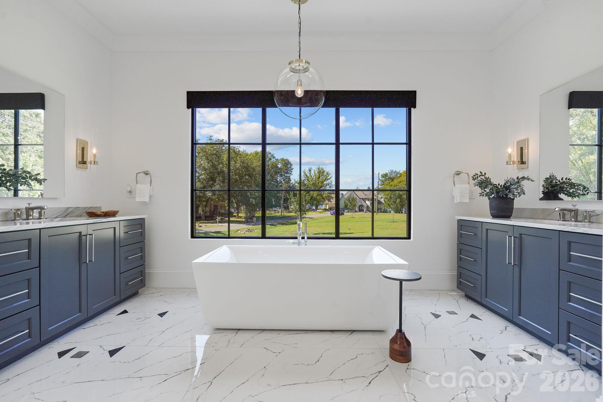 20218 Rainbow Circle Property Photo 22
