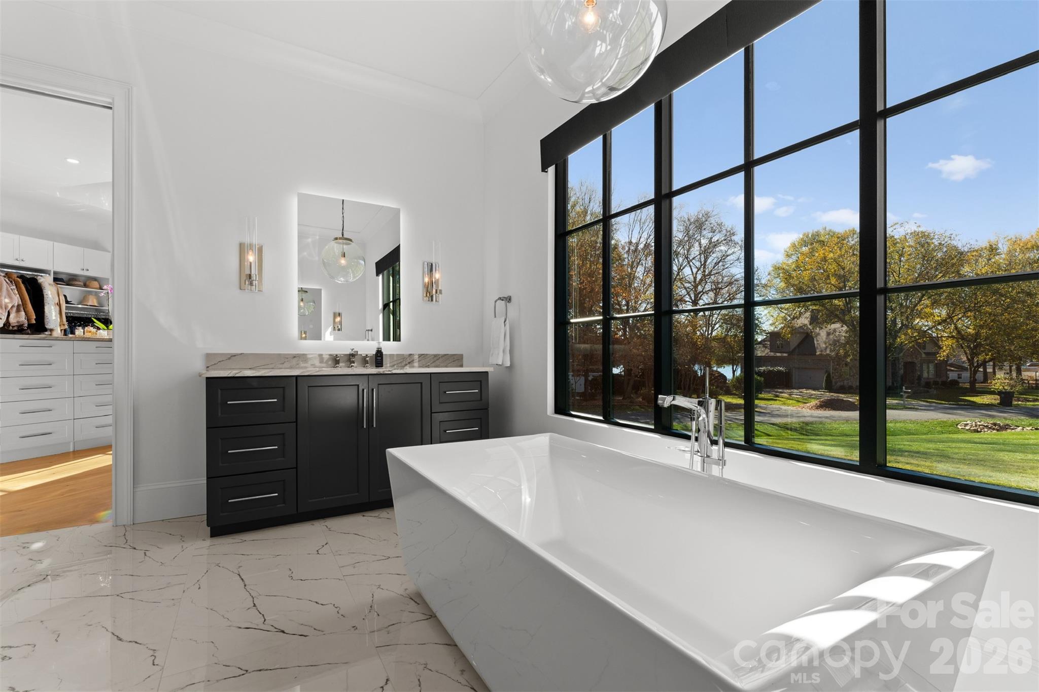 20218 Rainbow Circle Property Photo 24