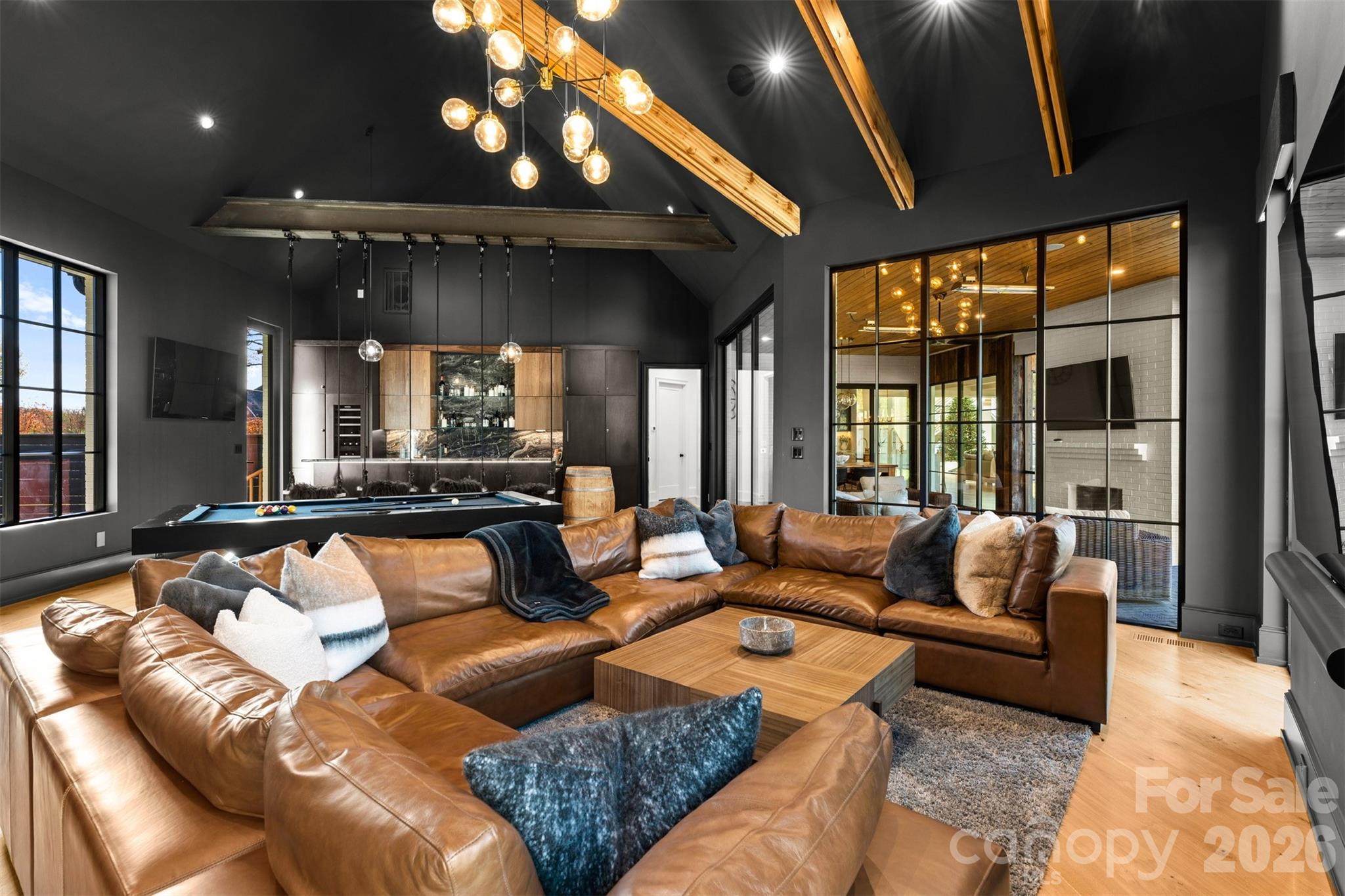 20218 Rainbow Circle Property Photo 28