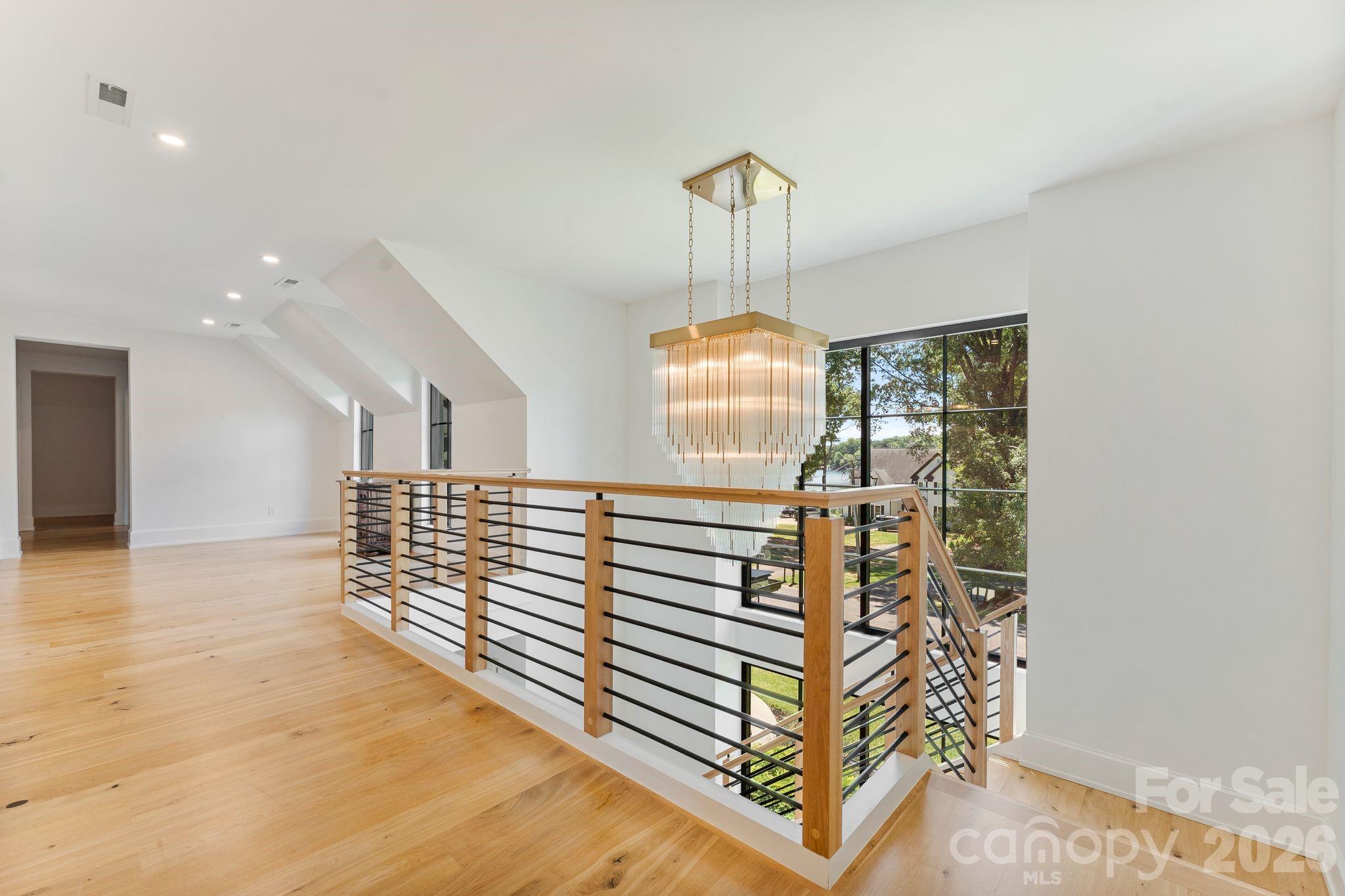 20218 Rainbow Circle Property Photo 32