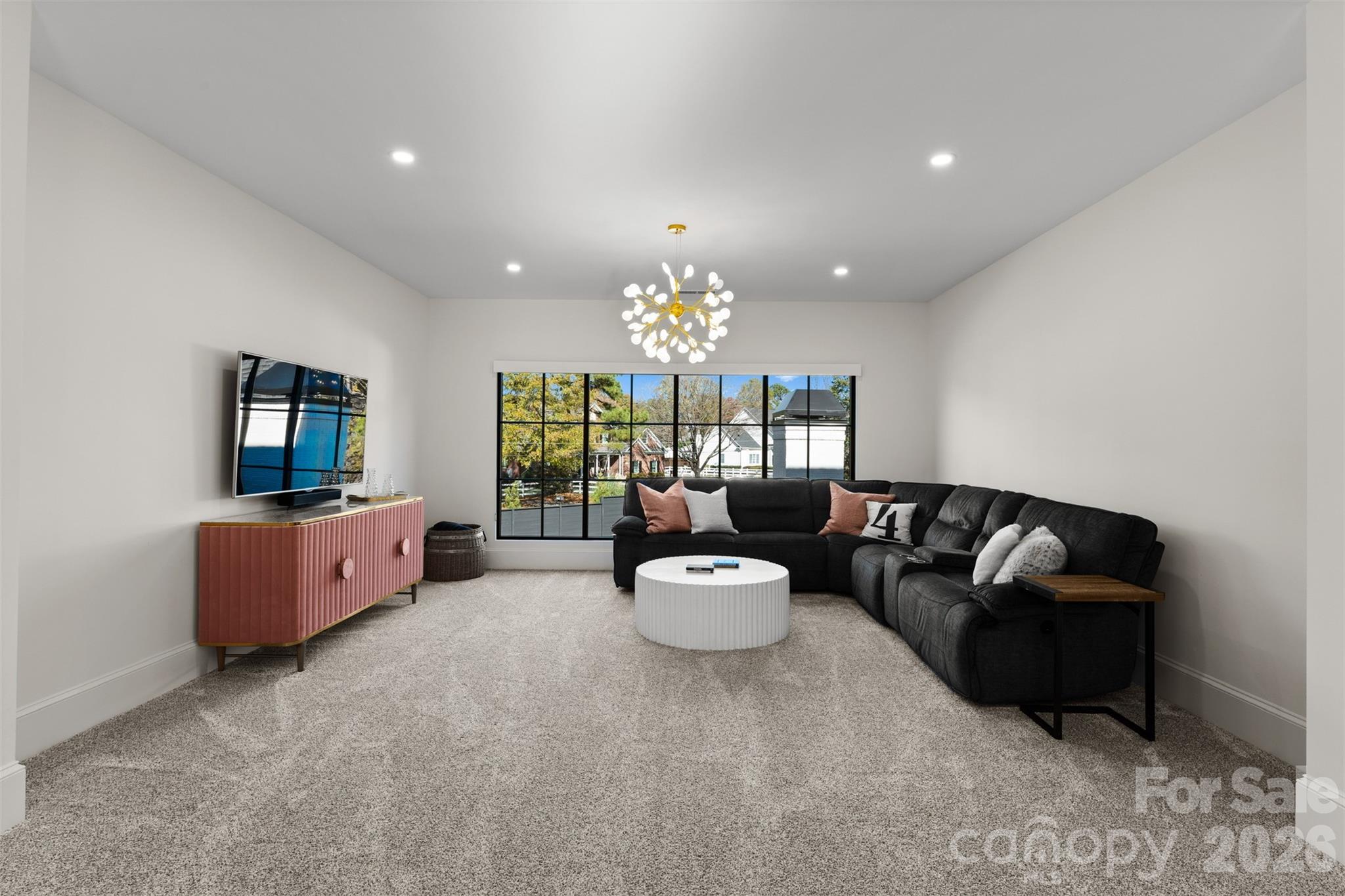 20218 Rainbow Circle Property Photo 38