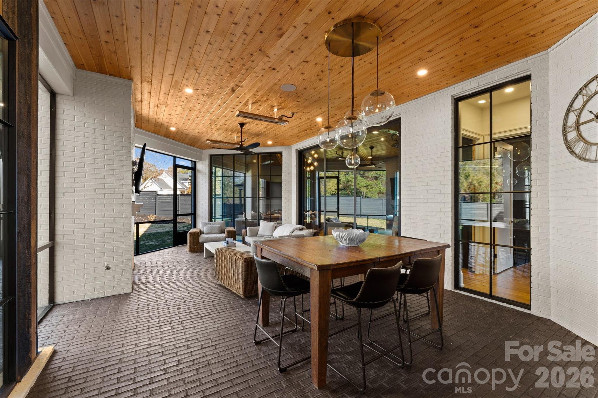 20218 Rainbow Circle Property Photo 41