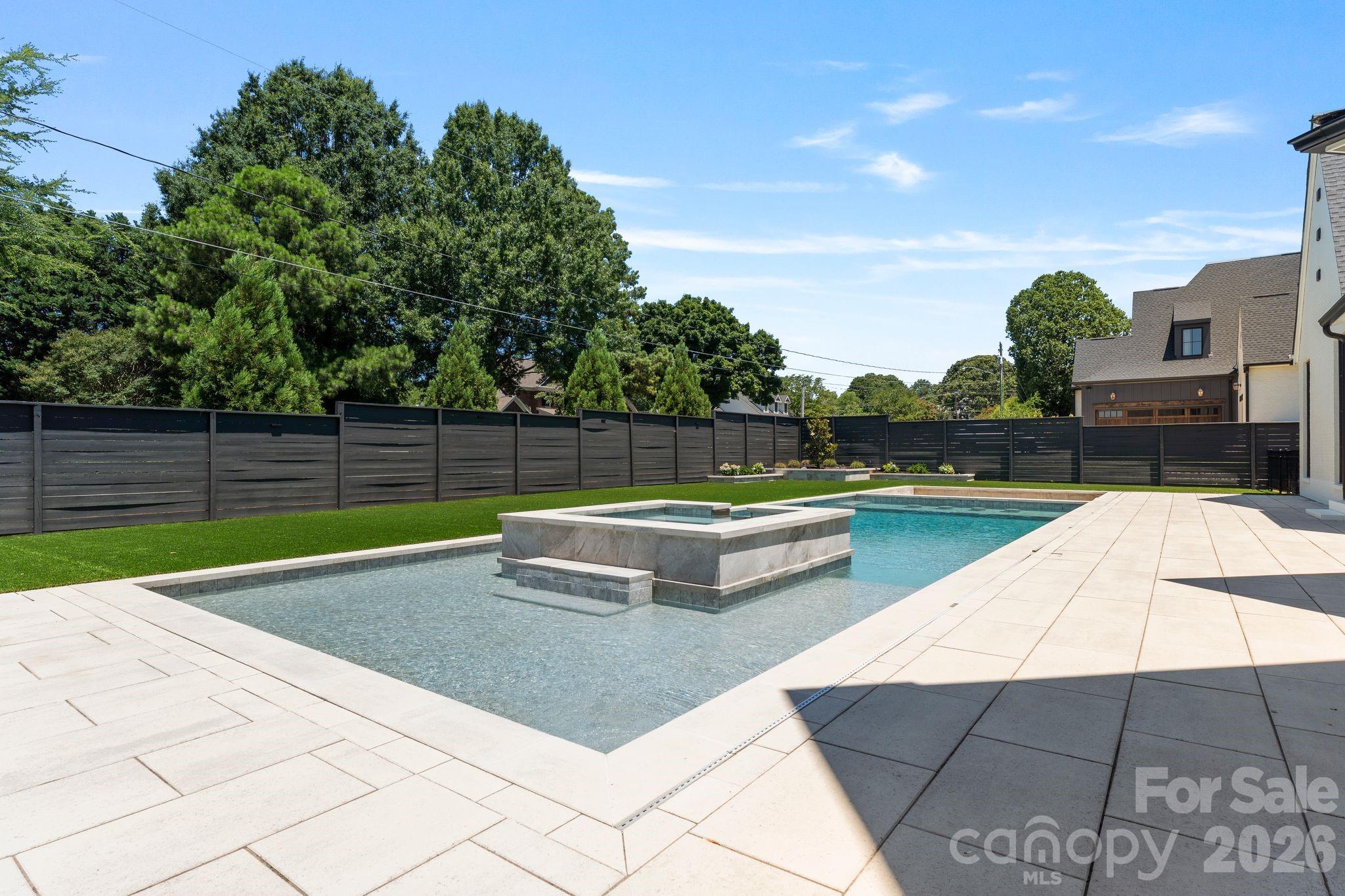 20218 Rainbow Circle Property Photo 43