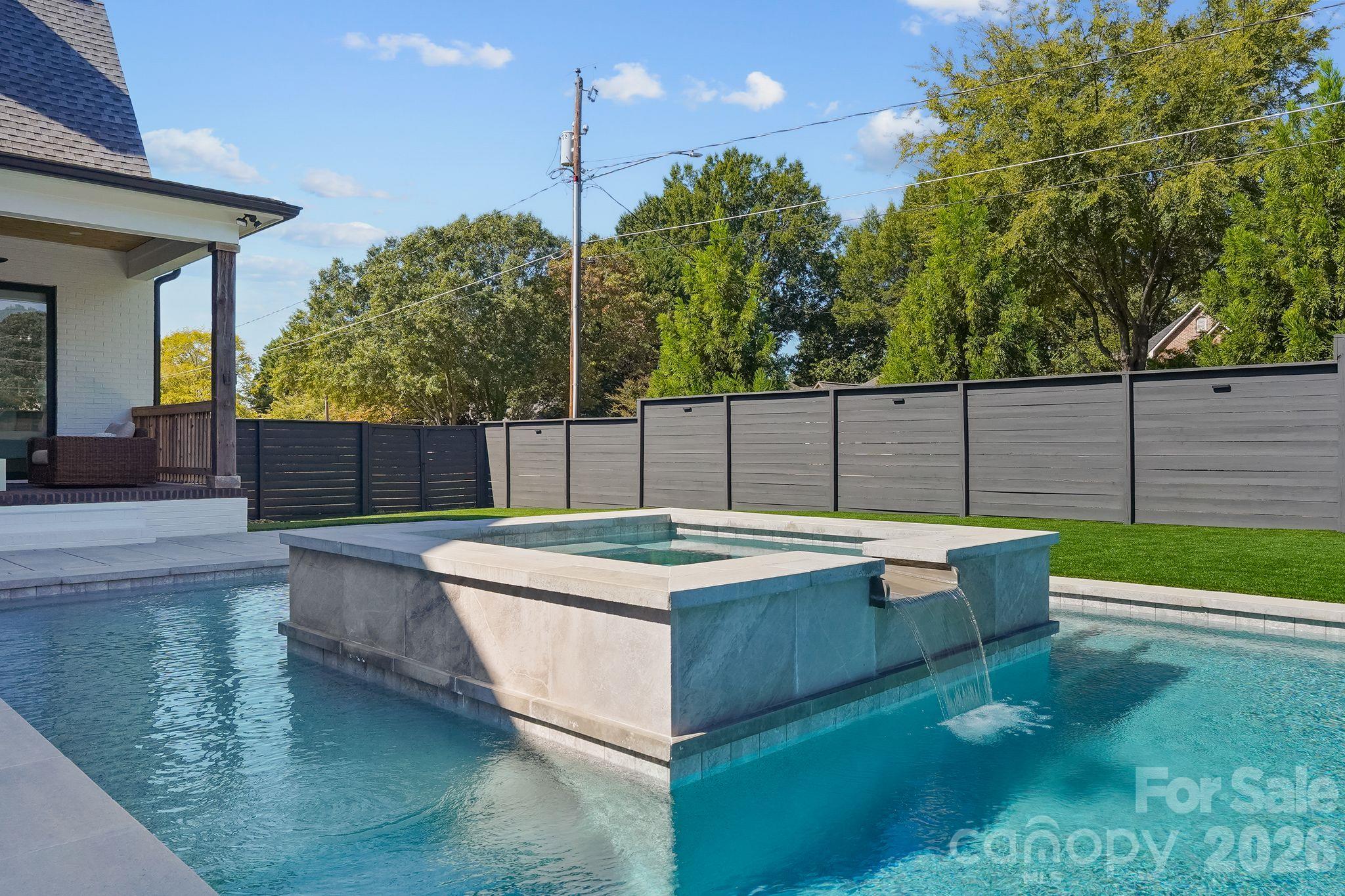 20218 Rainbow Circle Property Photo 45