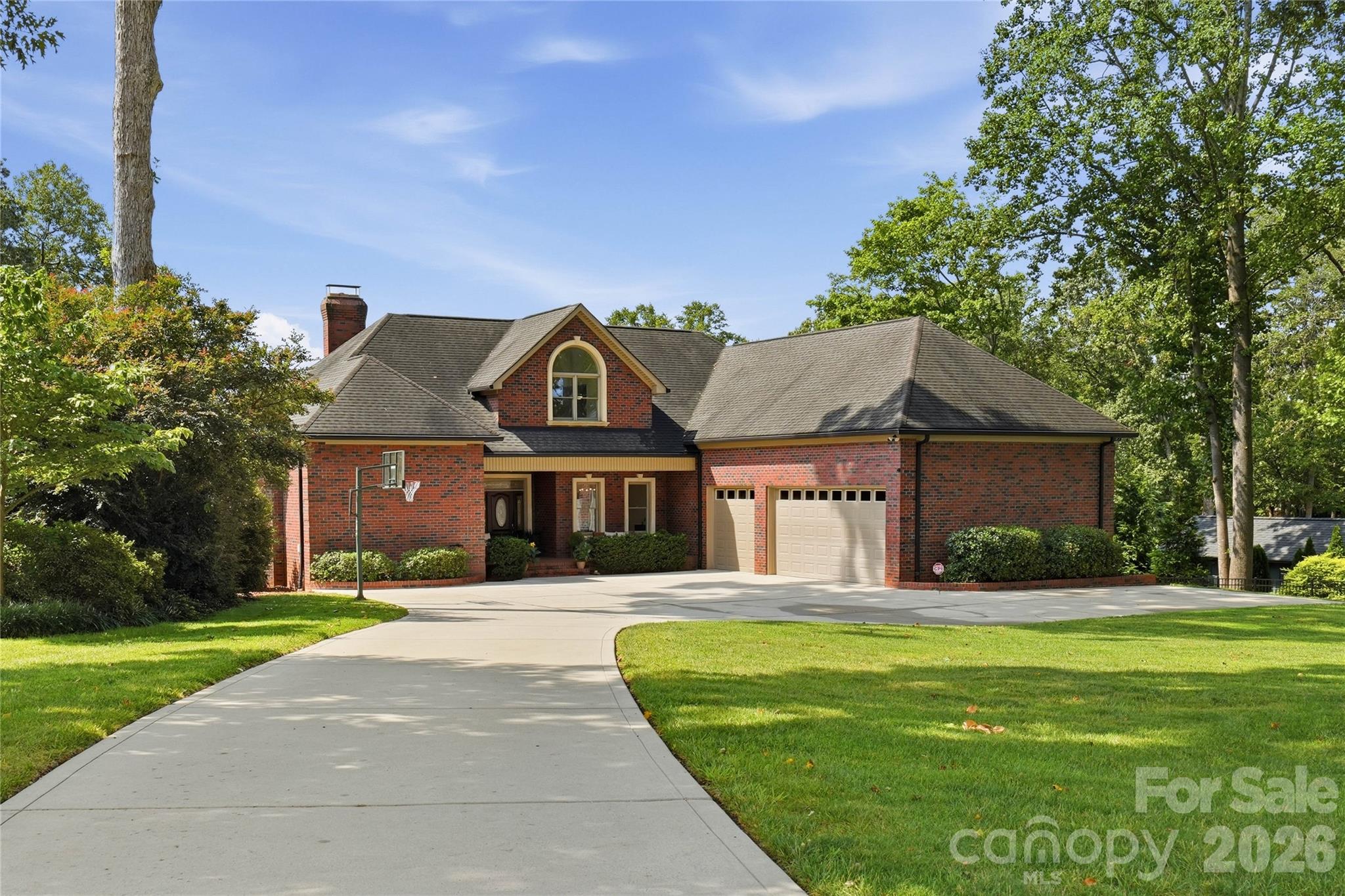 7980 Holly Court Property Photo 2