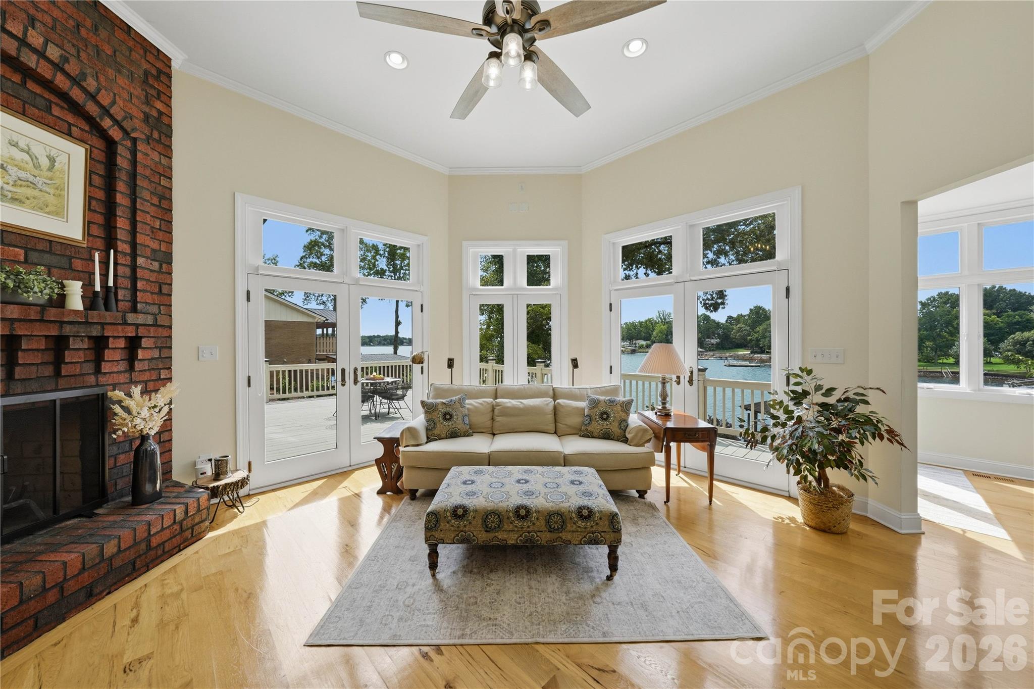 7980 Holly Court Property Photo 14