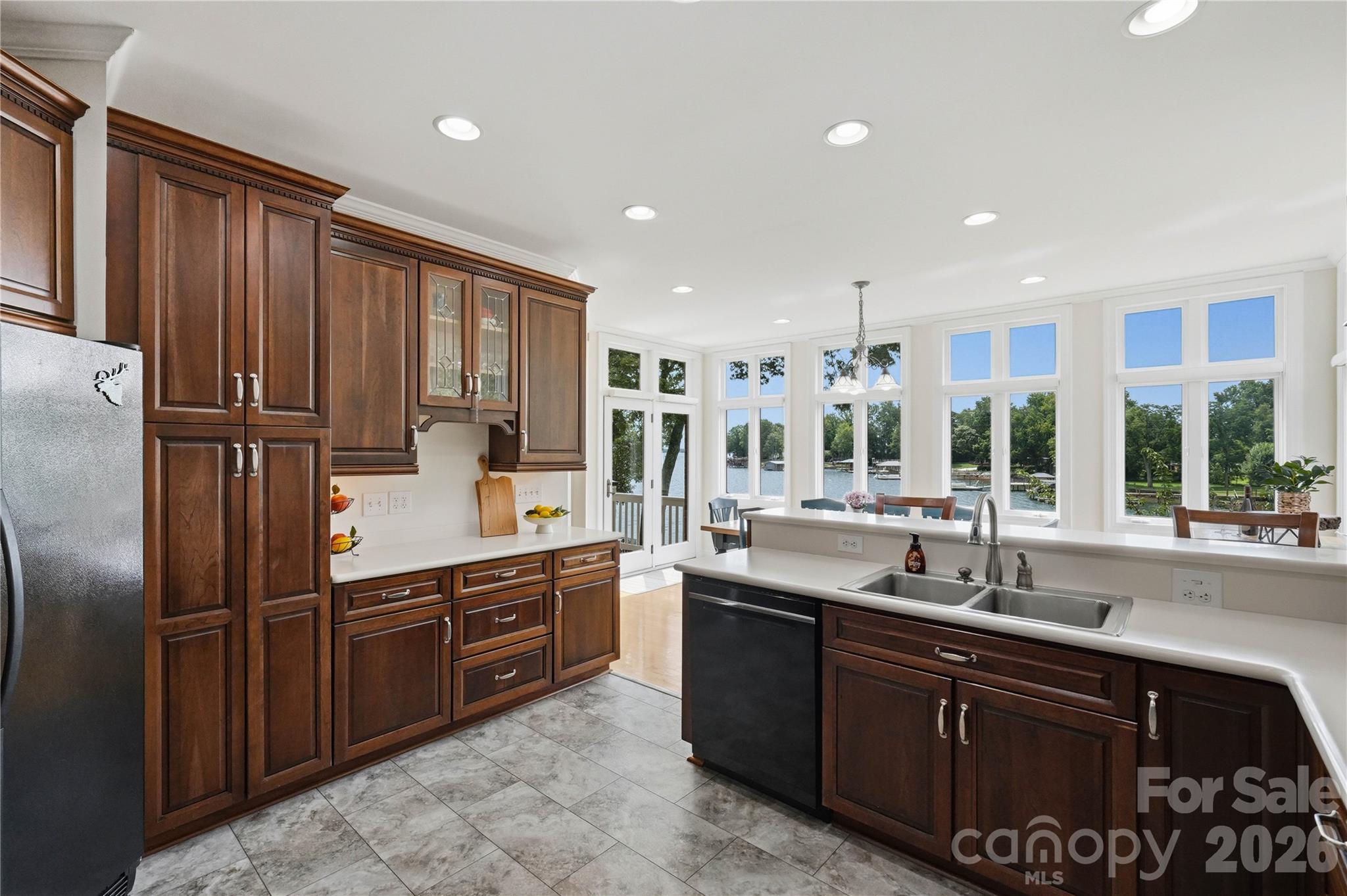 7980 Holly Court Property Photo 16