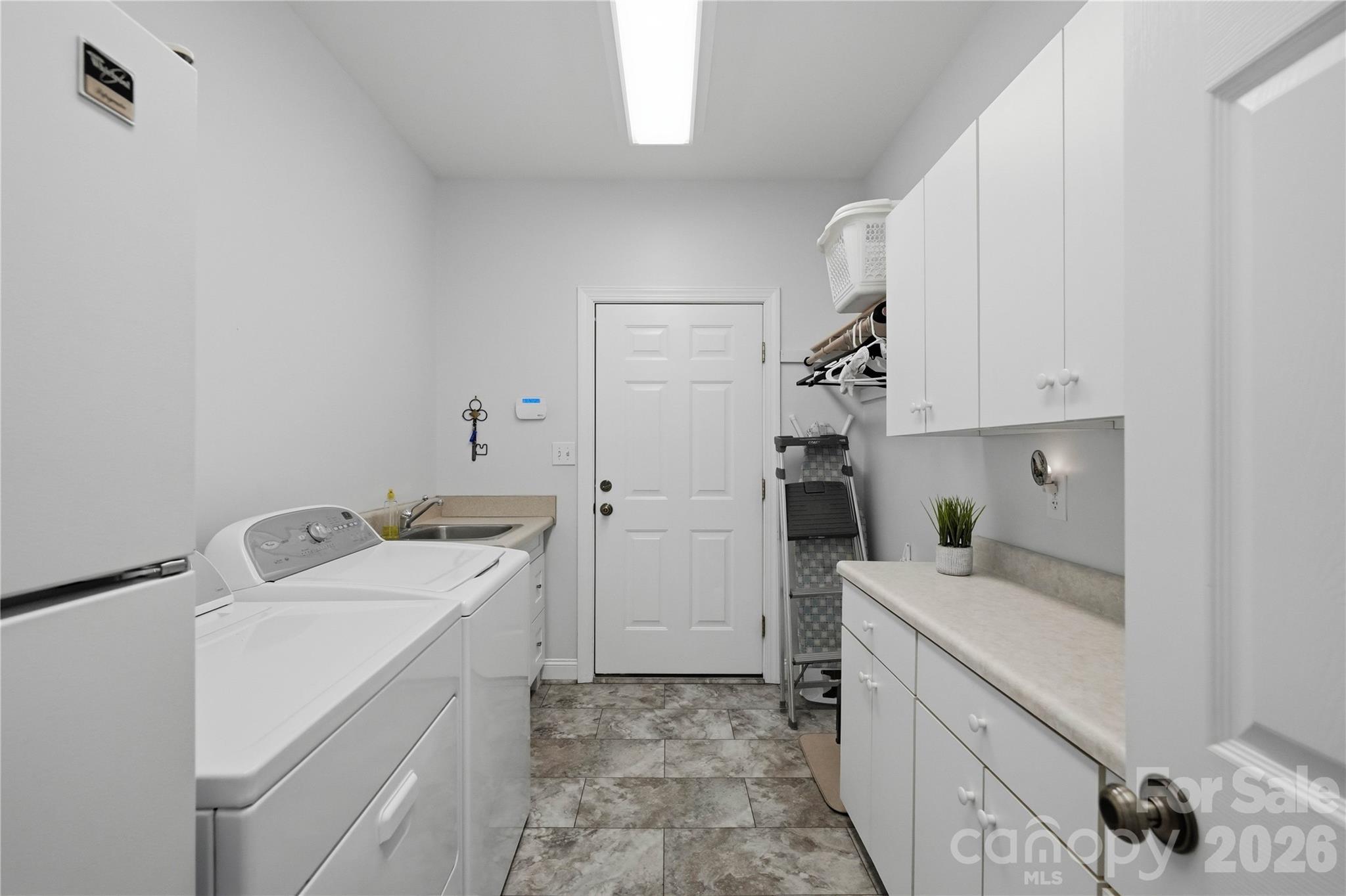 7980 Holly Court Property Photo 18