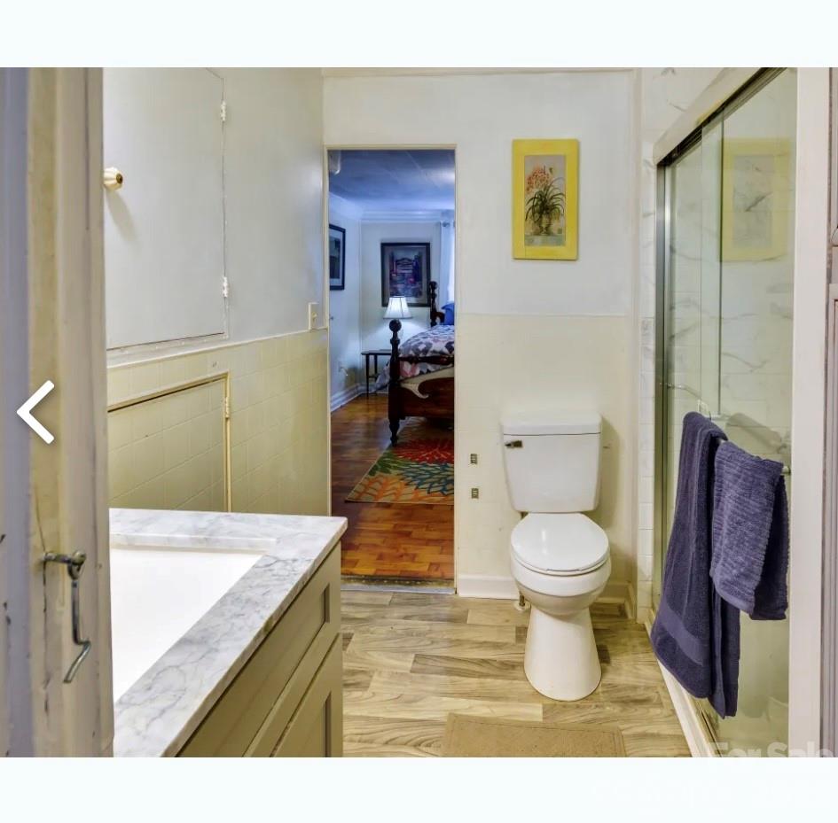 1740 Hollywood Drive Property Photo 13