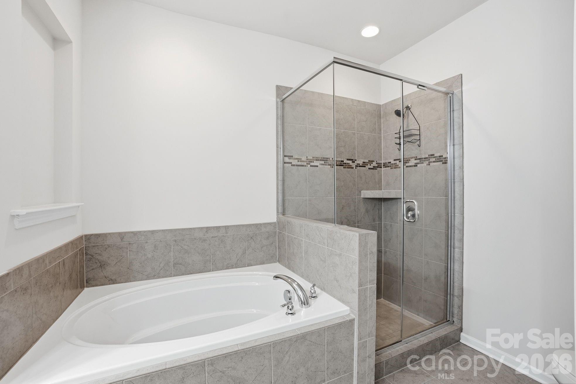327 Annandale Drive Property Photo 21
