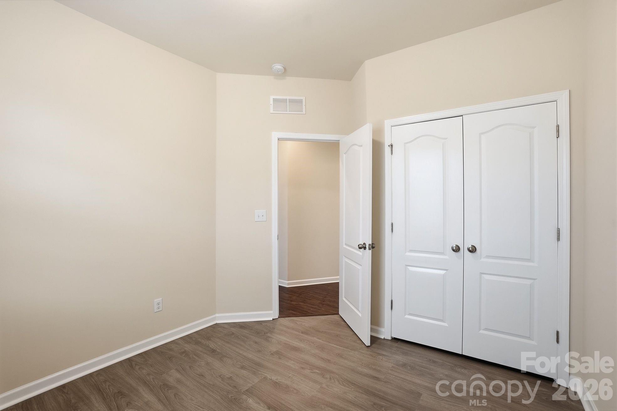 327 Annandale Drive Property Photo 23