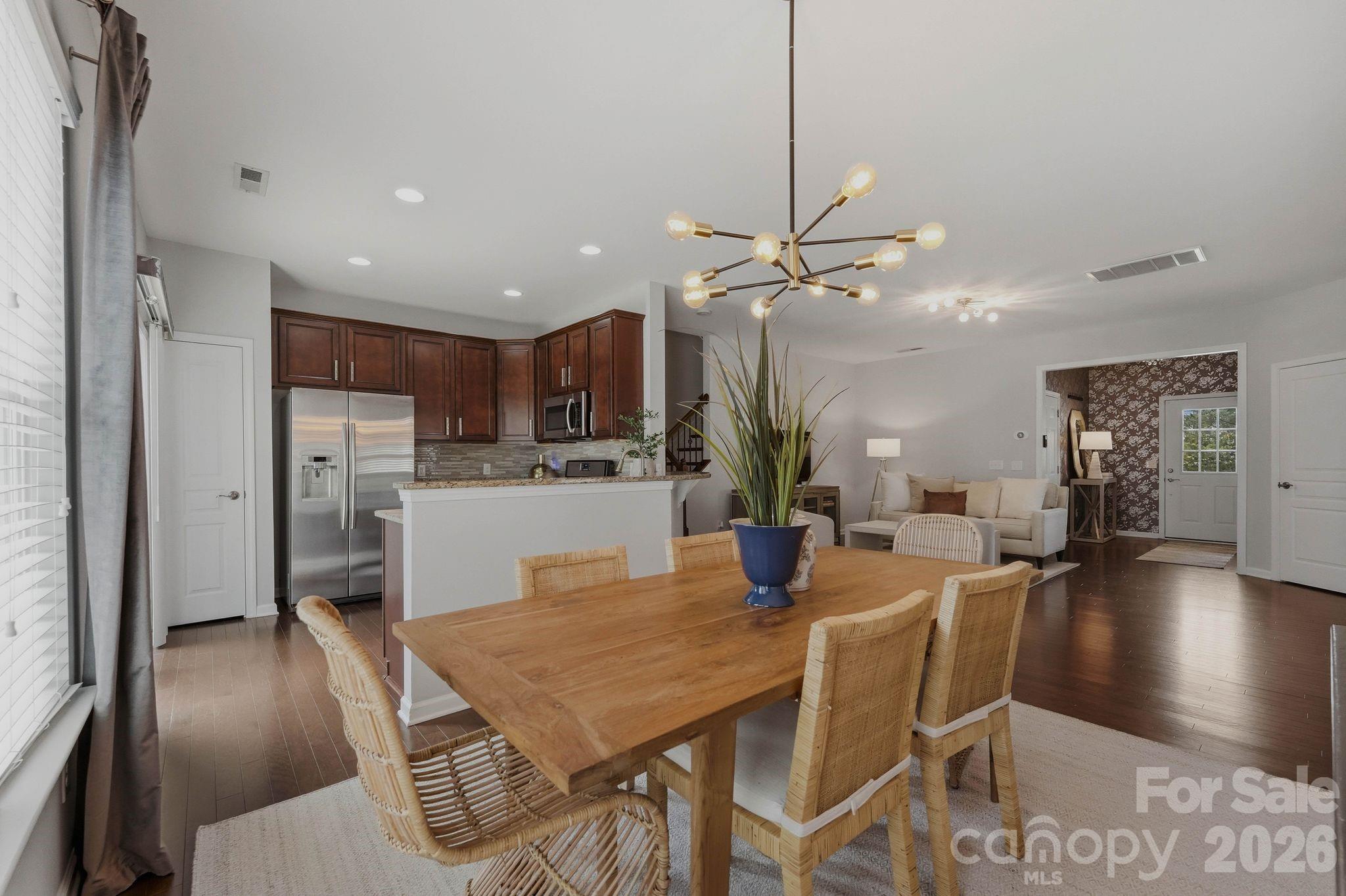 2403 Diplomat Lane Property Photo 15
