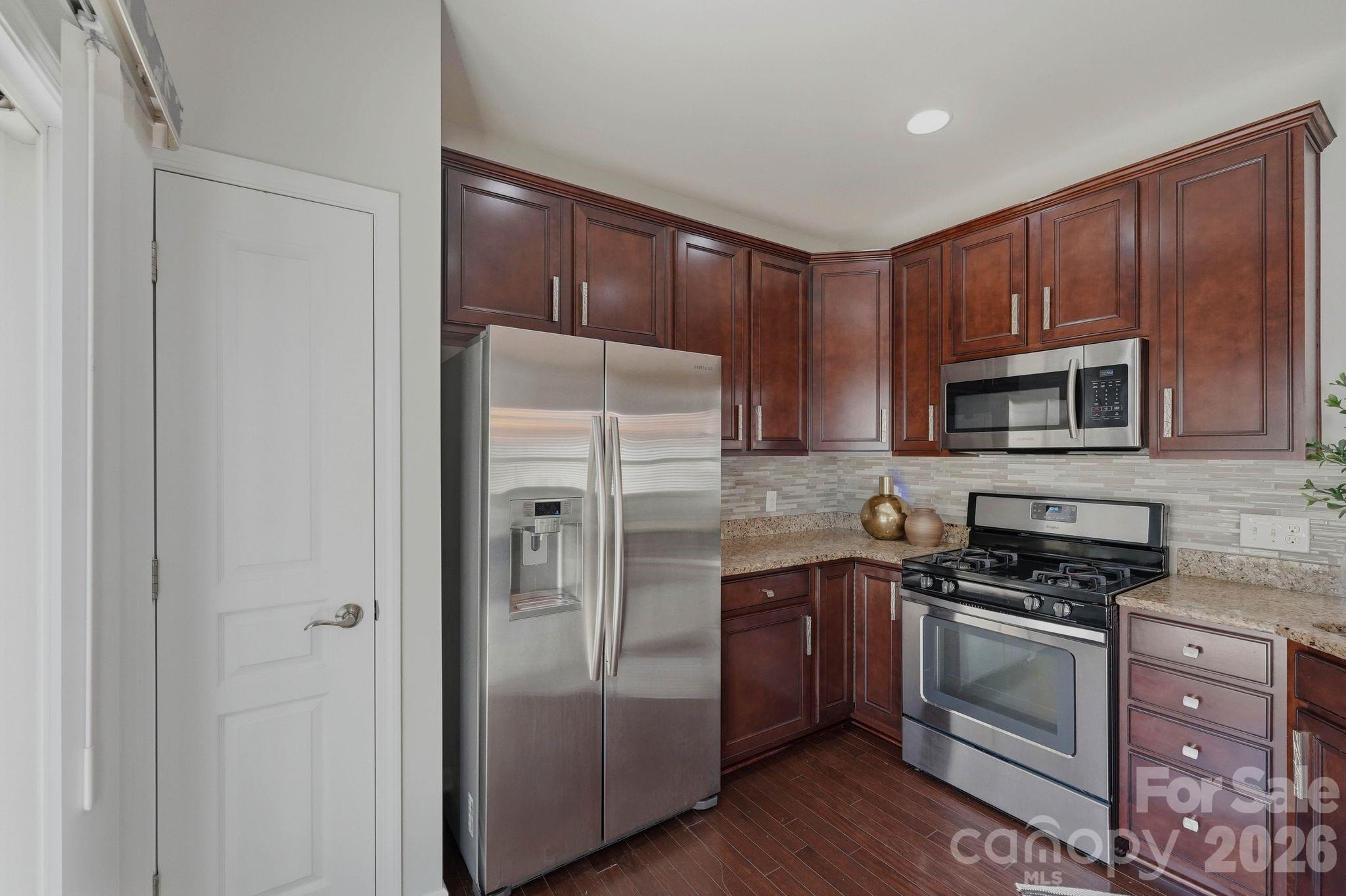 2403 Diplomat Lane Property Photo 19
