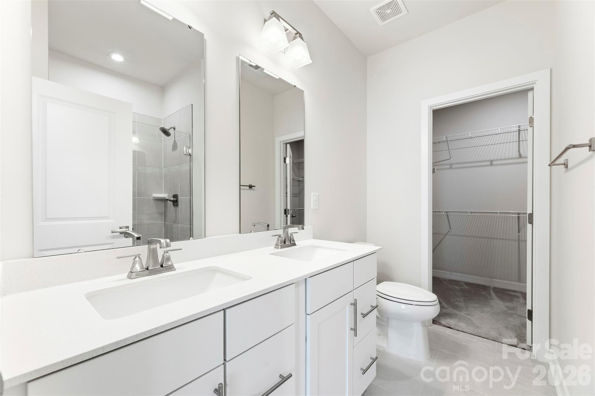 1049 Simcoe Lane Property Photo 12