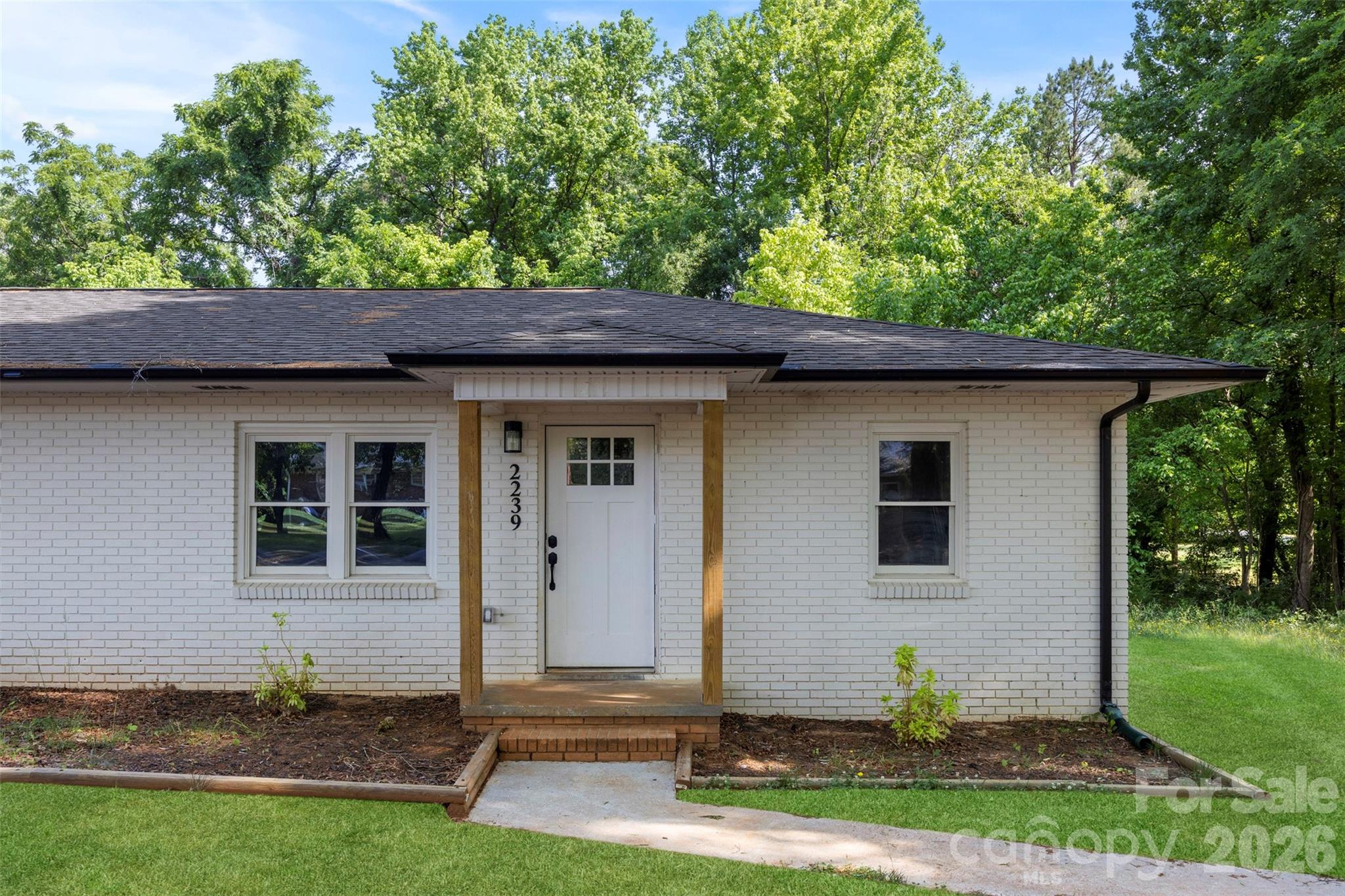 2237-2239 Catawba Heights Road Property Photo 4