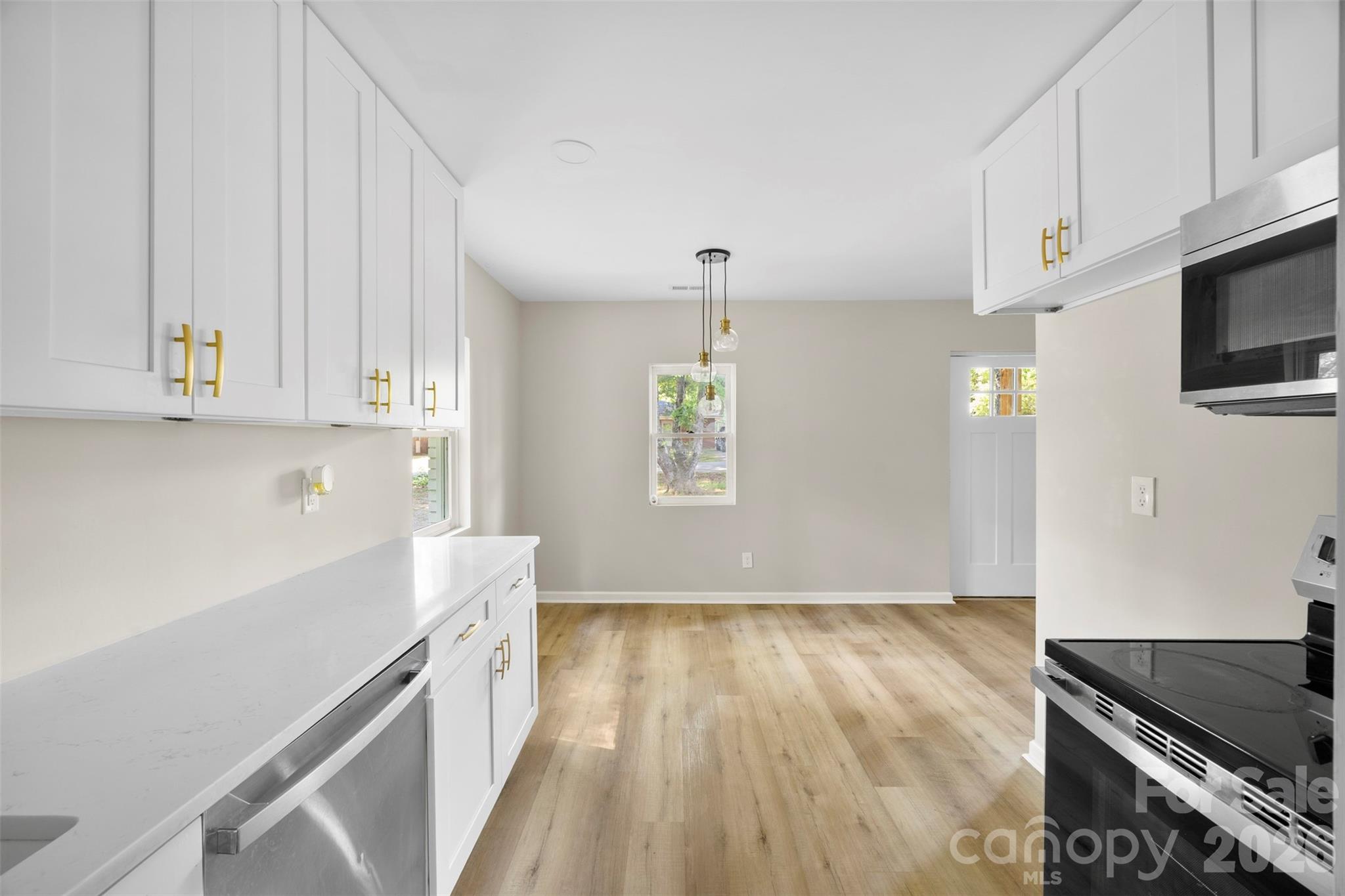 2237-2239 Catawba Heights Road Property Photo 20