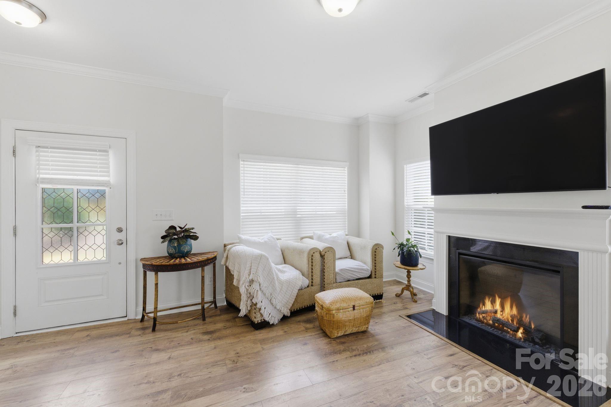 2176 Moss Meadow Lane Property Photo 4