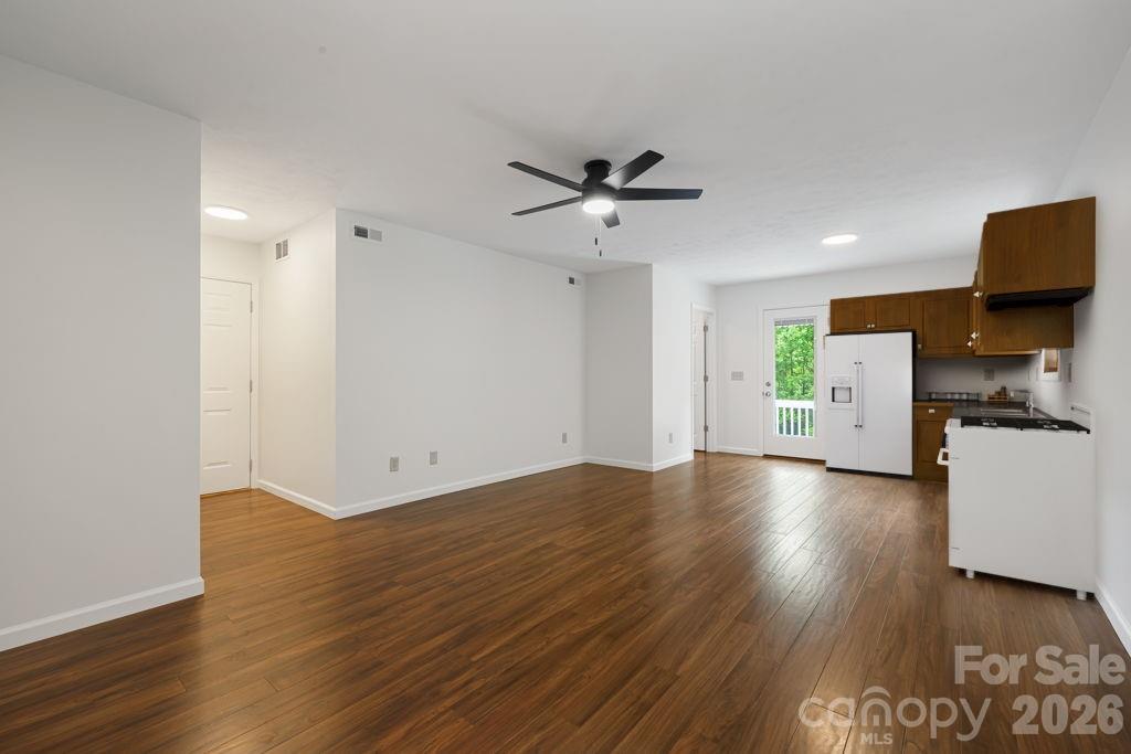 100 Woven Cloud Lane Property Photo 9
