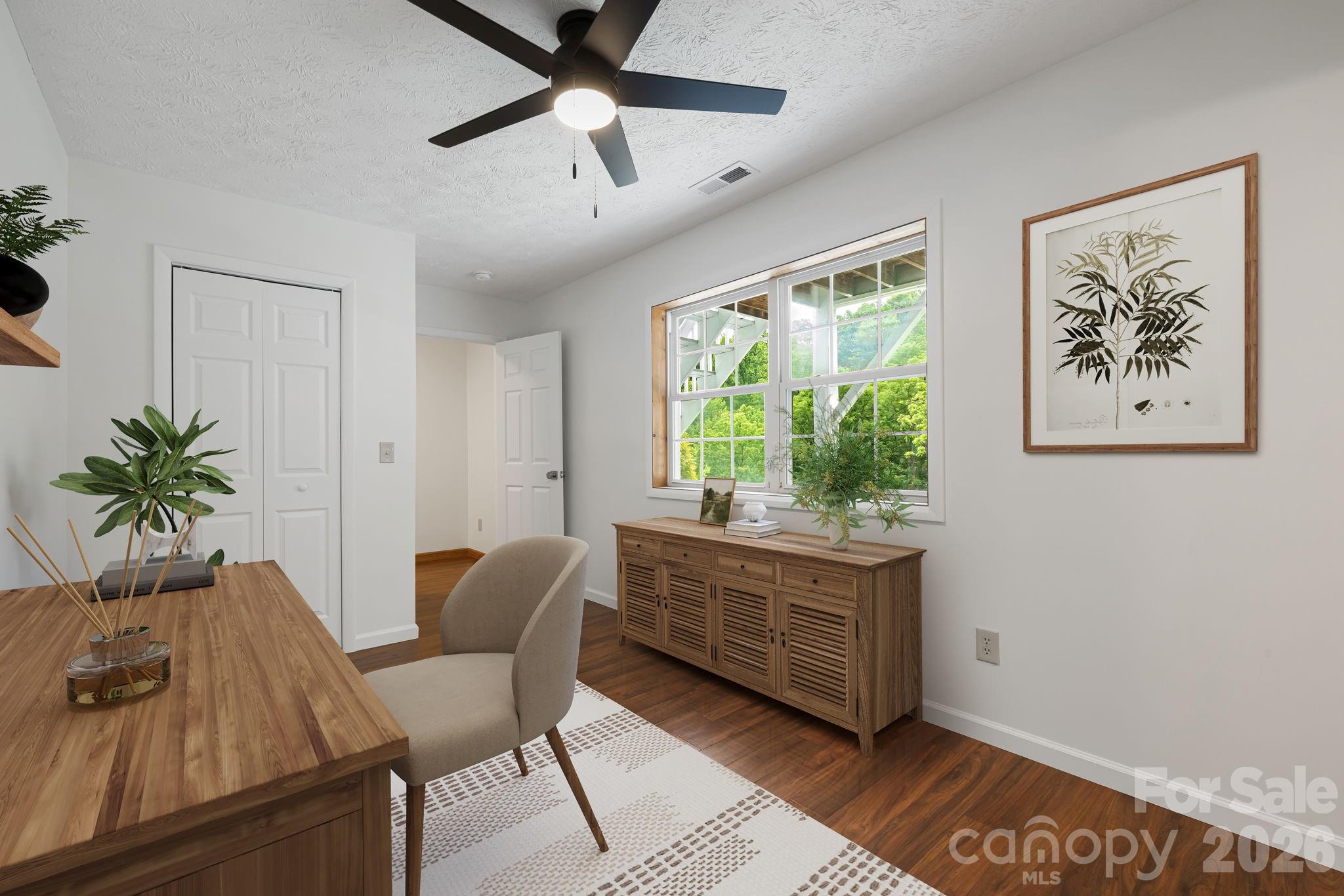 100 Woven Cloud Lane Property Photo 22