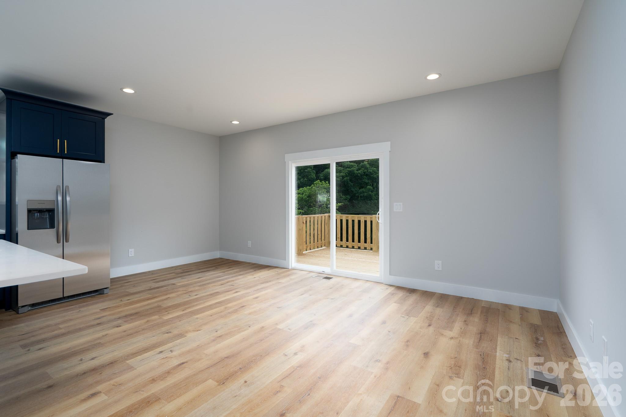 733 Irene Avenue Property Photo 18