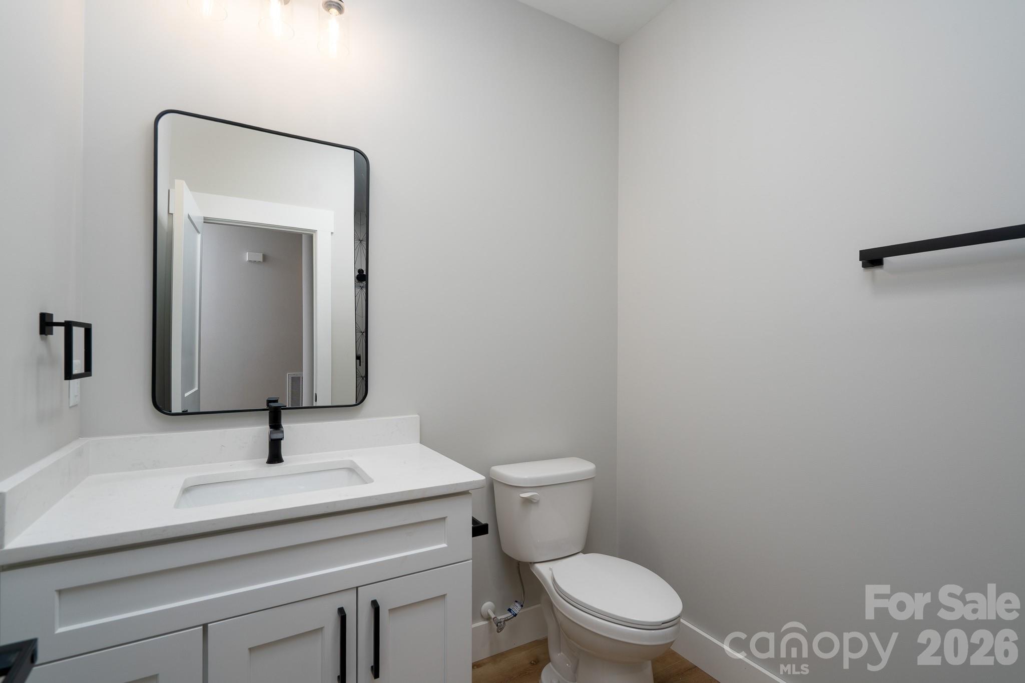 733 Irene Avenue Property Photo 24
