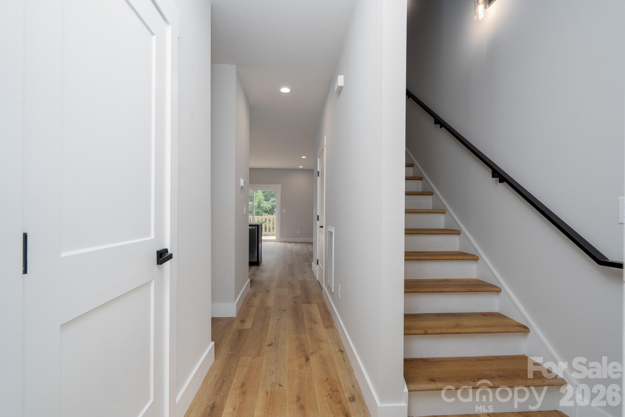 733 Irene Avenue Property Photo 27
