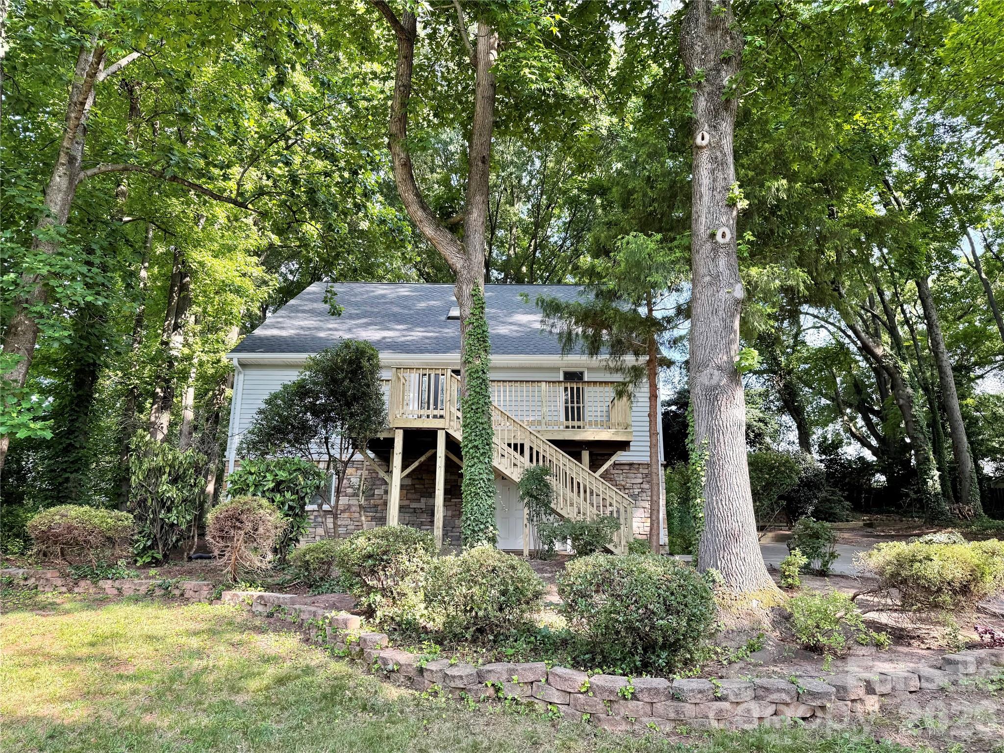 21123 Rio Oro Drive Property Photo 1