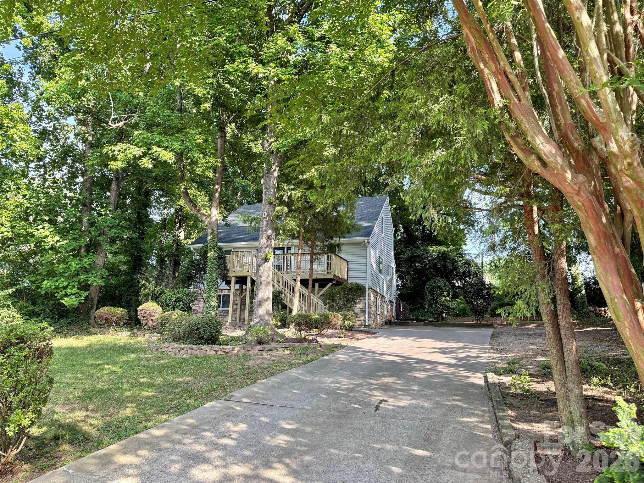 21123 Rio Oro Drive Property Photo 10