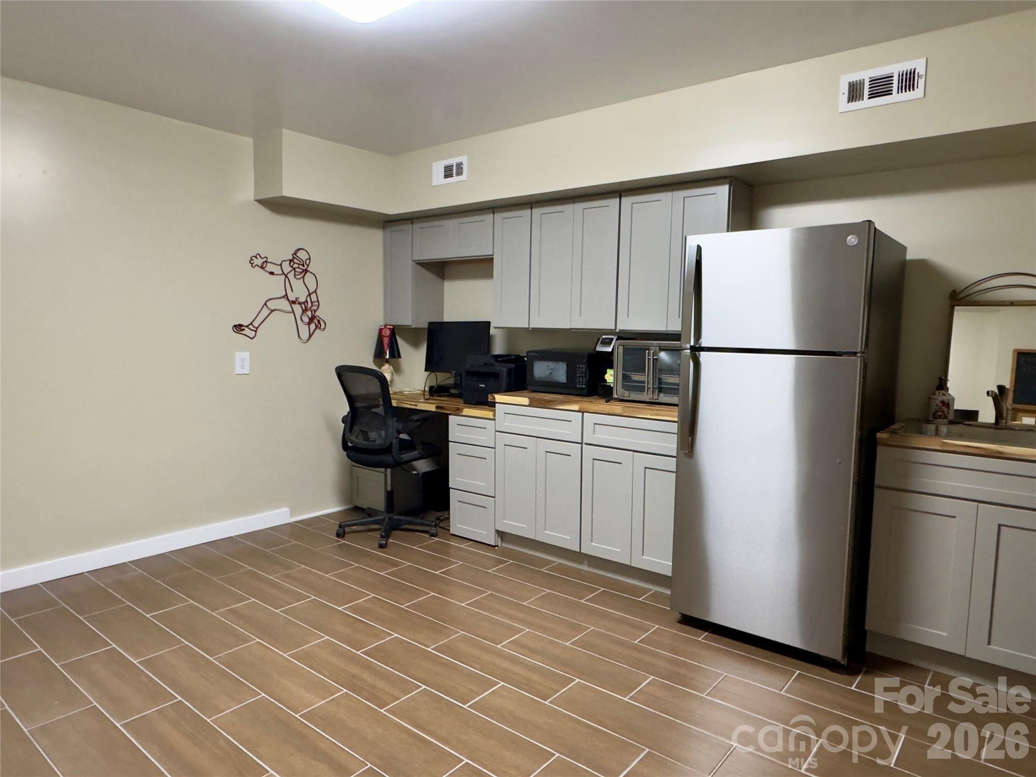 52 Cheshire Drive Property Photo 46