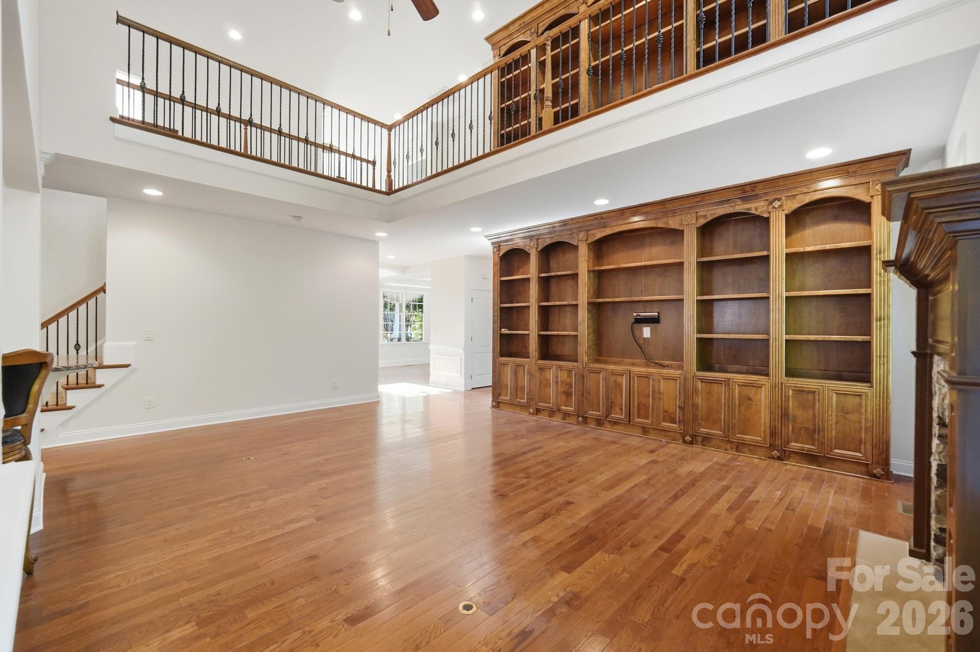 2016 Autumn Blossom Lane Property Photo 7