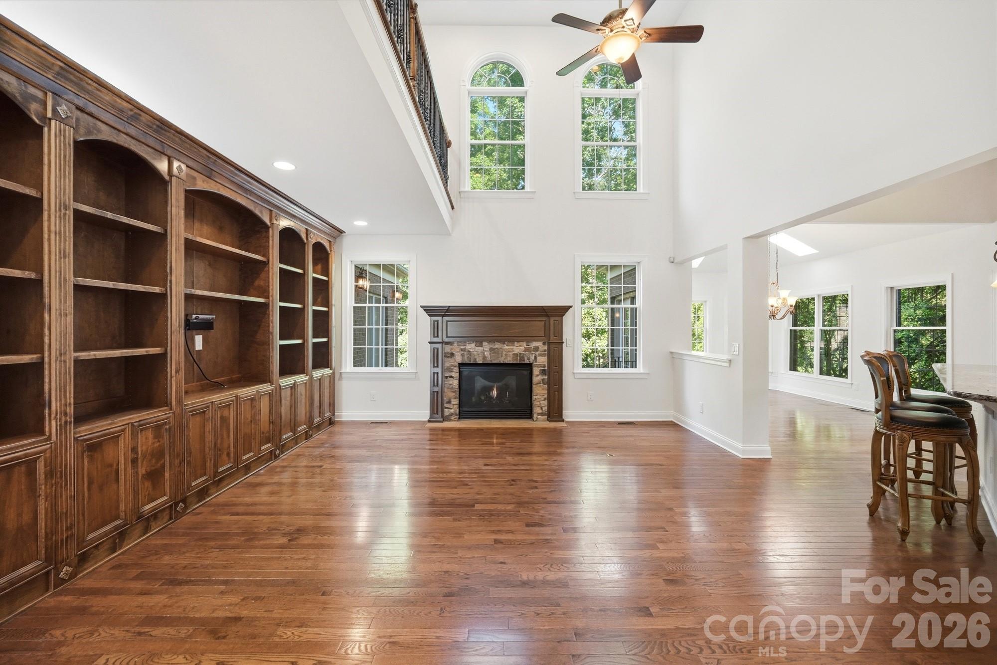 2016 Autumn Blossom Lane Property Photo 8